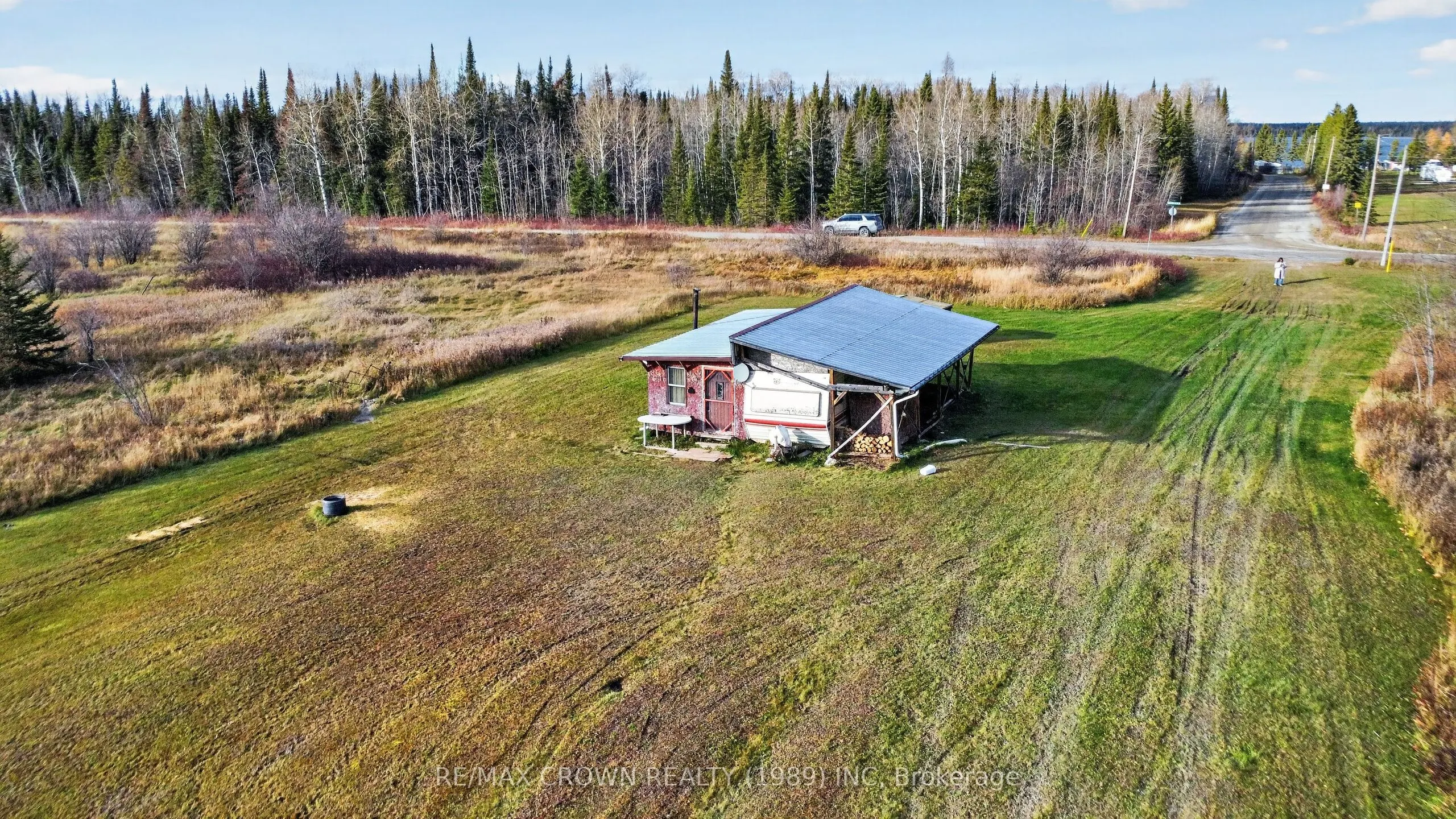 29 Shallow Lake W Road