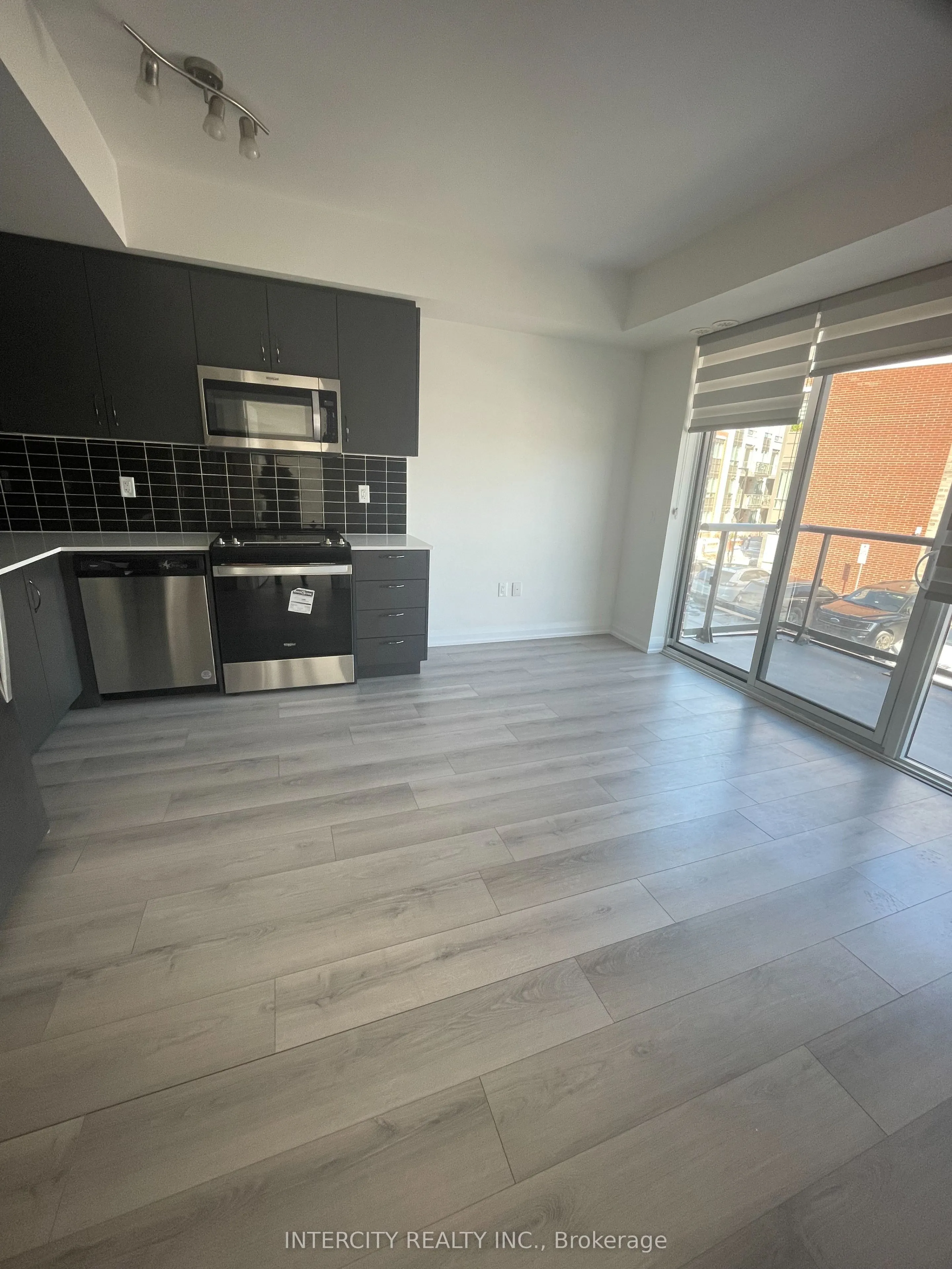 65 Attmar Drive, #259