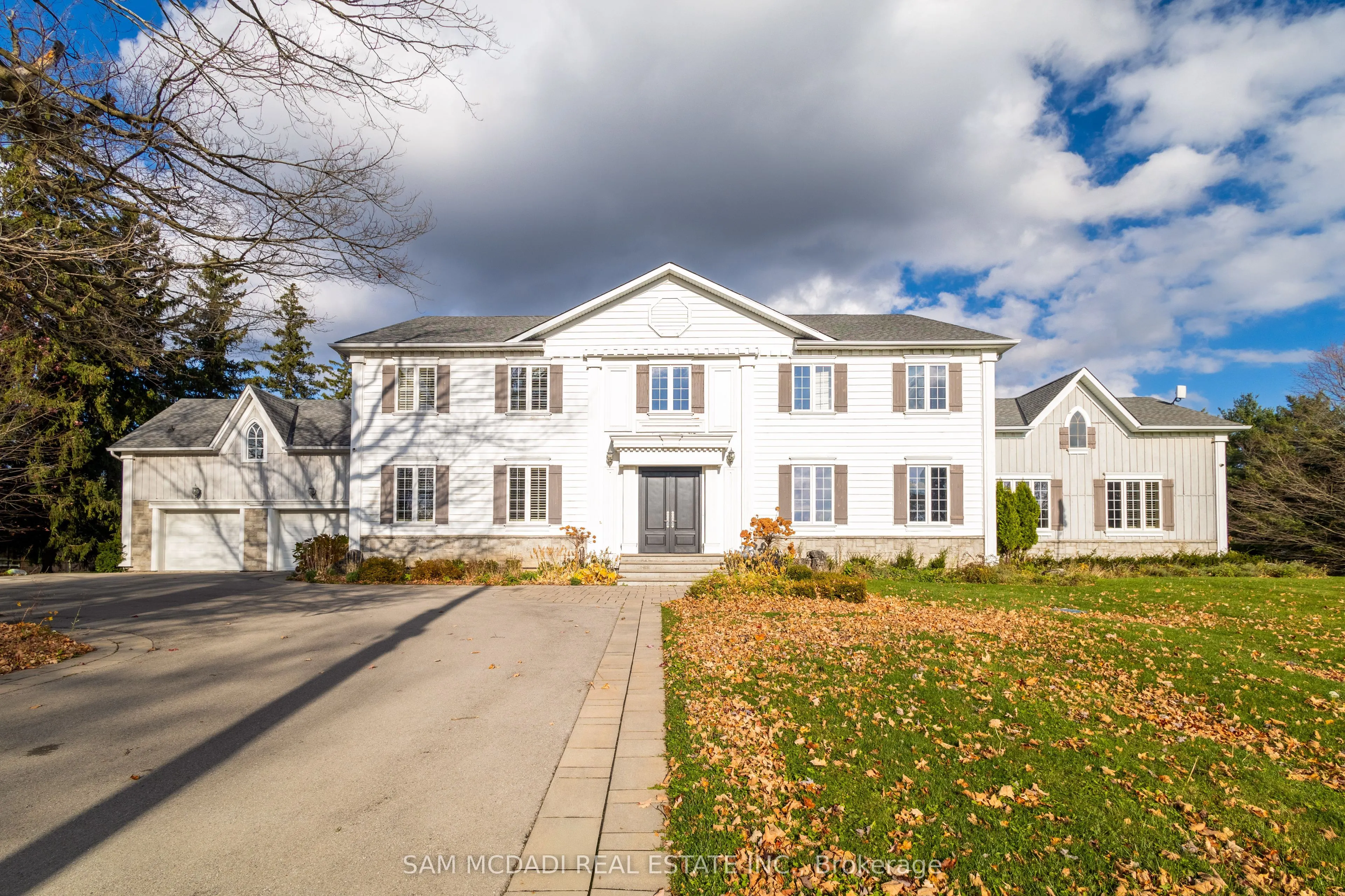 6195 Milburough Line