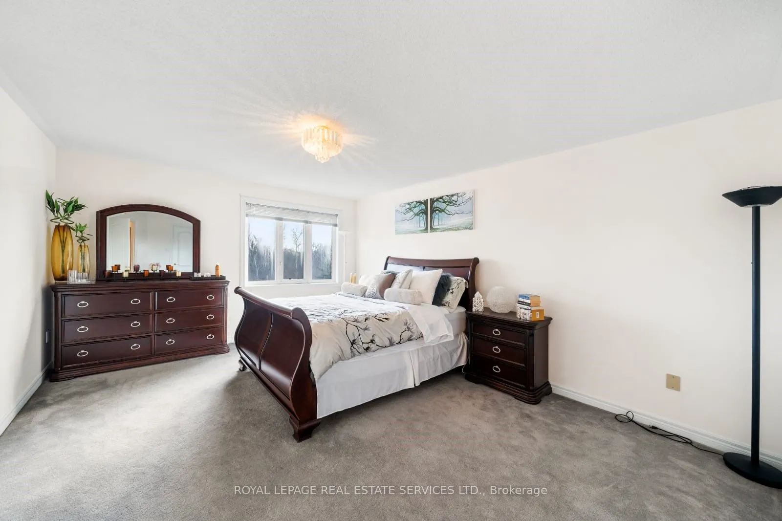 2166 Erin Centre Boulevard