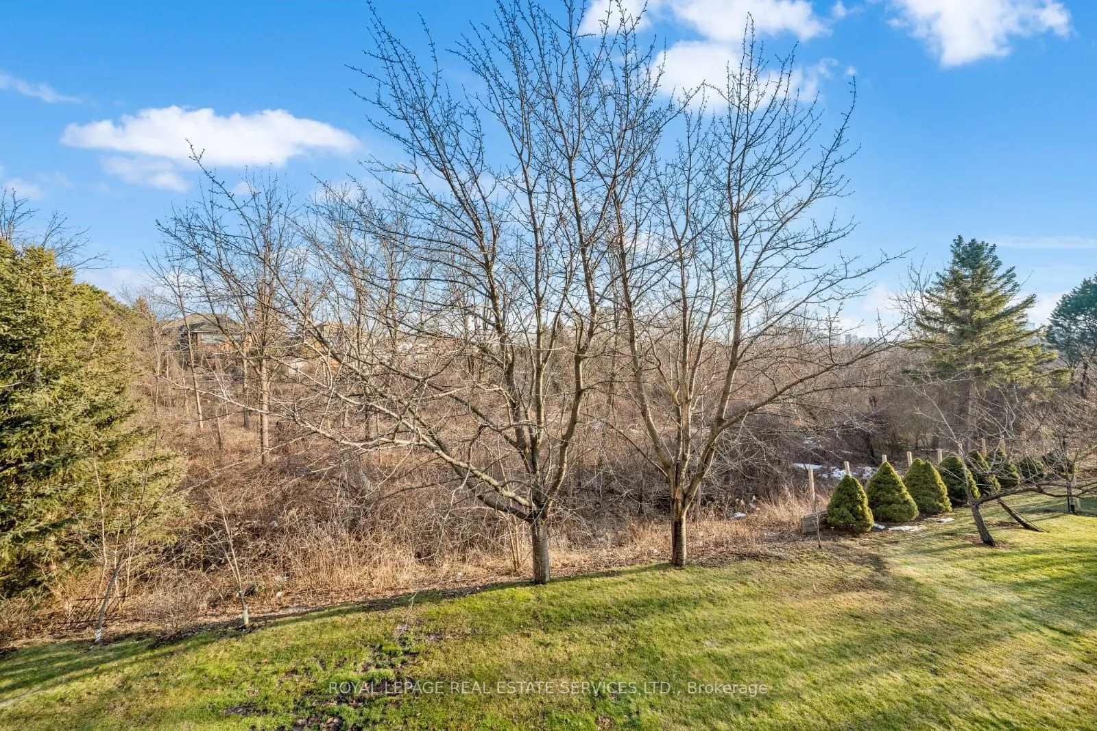 2166 Erin Centre Boulevard