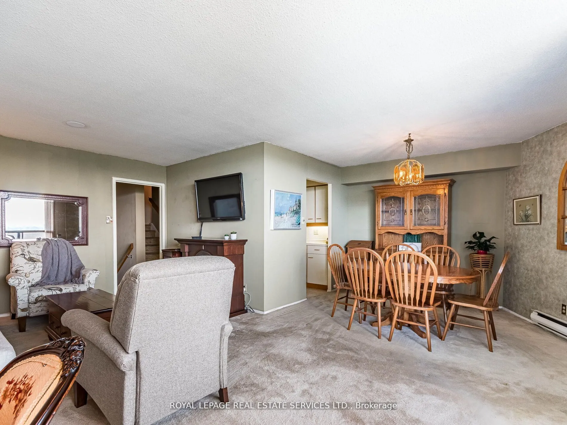 284 Mill Road #PH 8