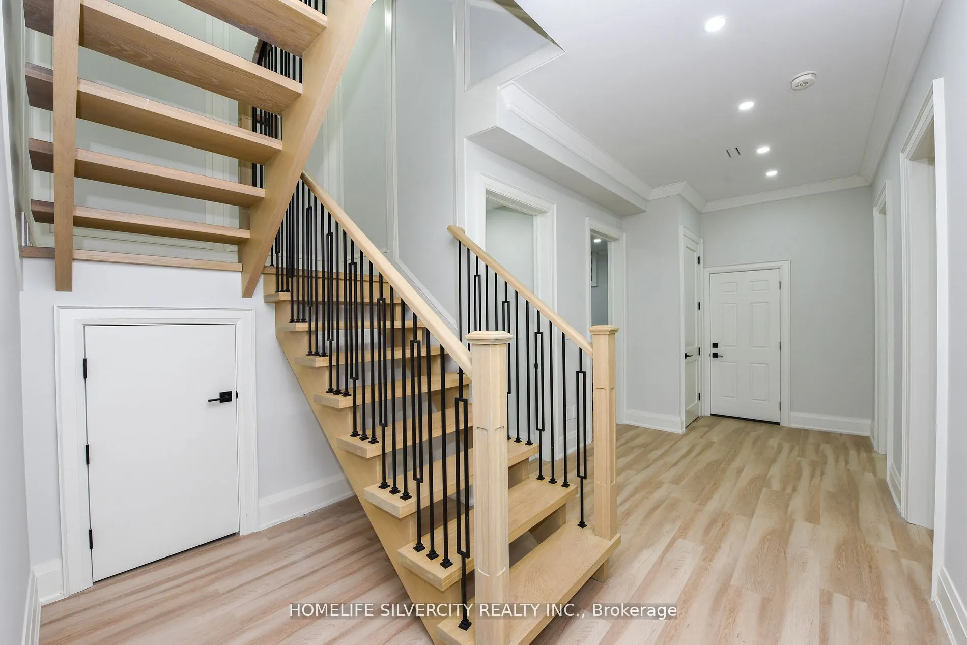 455 Samford Place