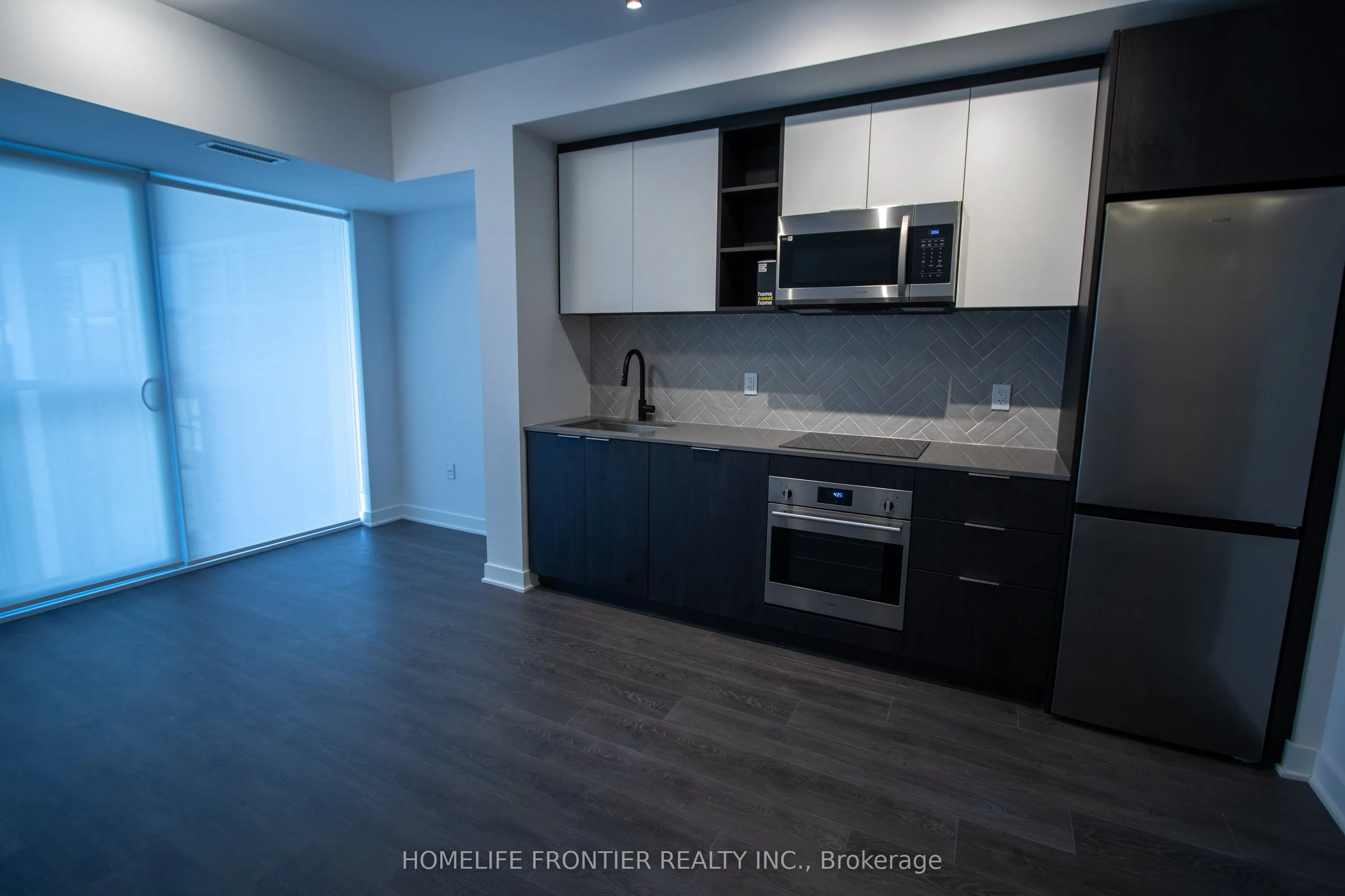 36 Zorra Street #211
