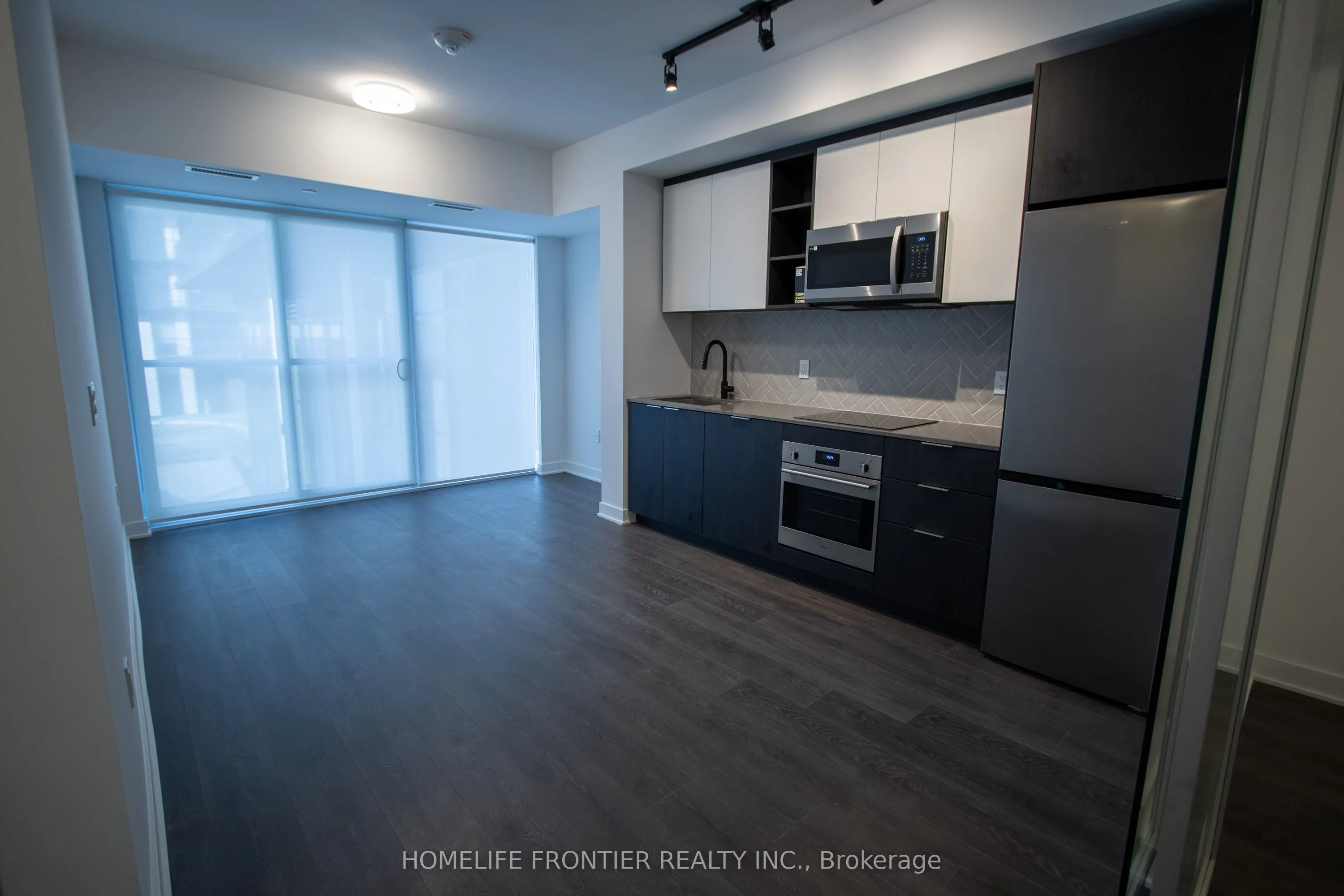 36 Zorra Street #211