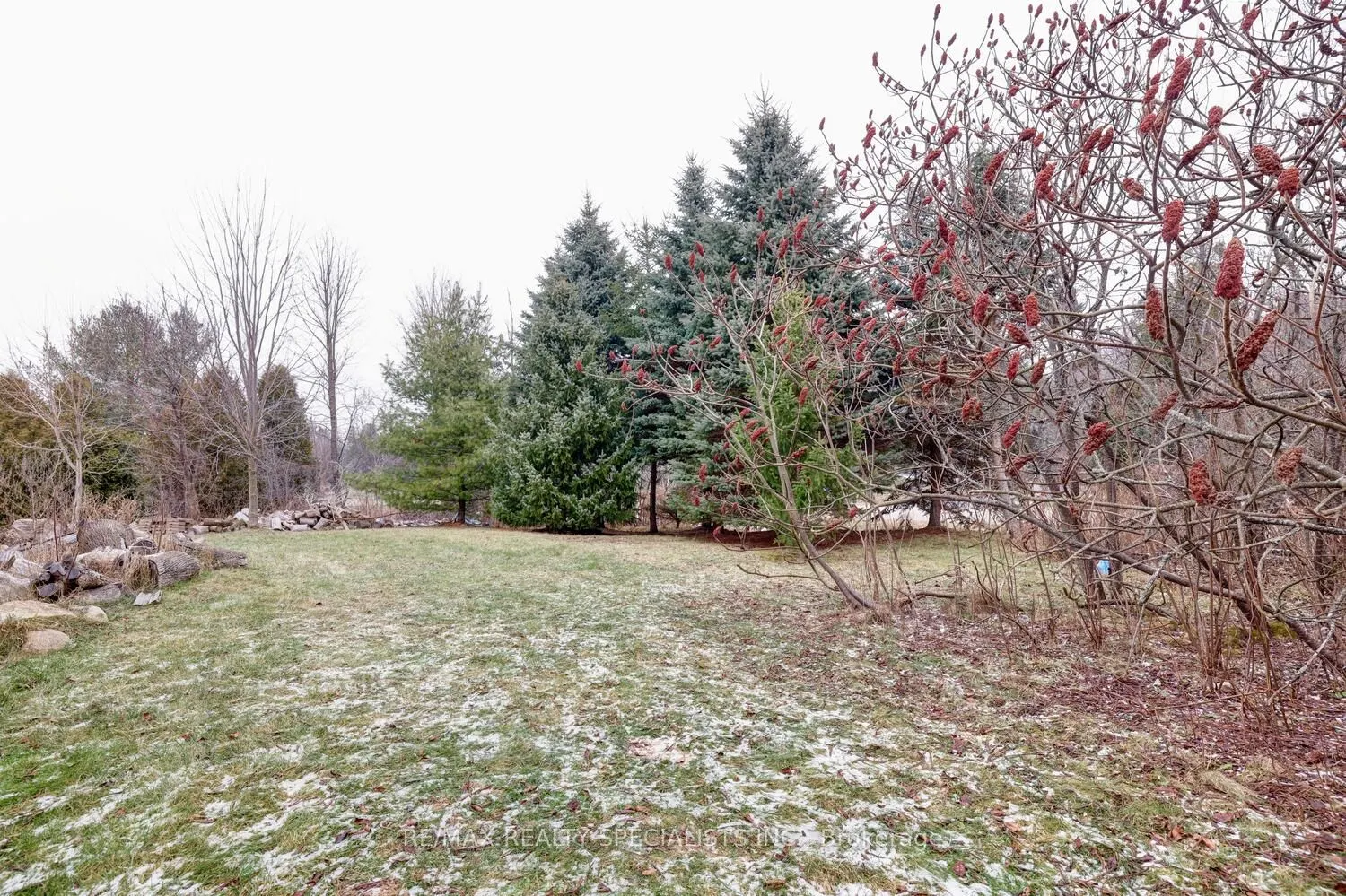 7 Deer Run Crescent