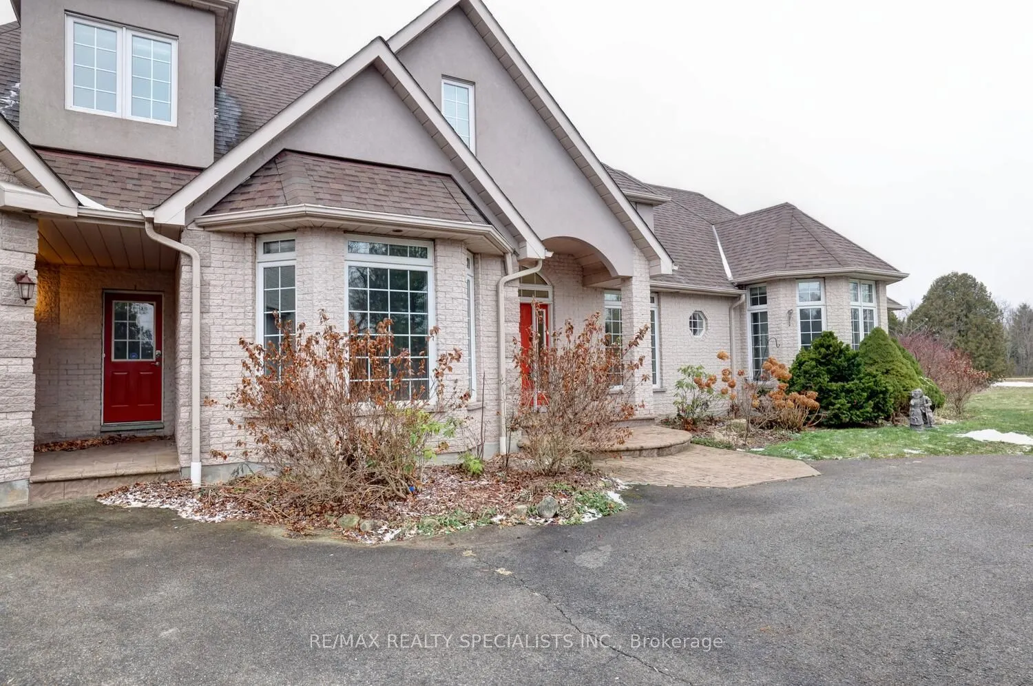 7 Deer Run Crescent