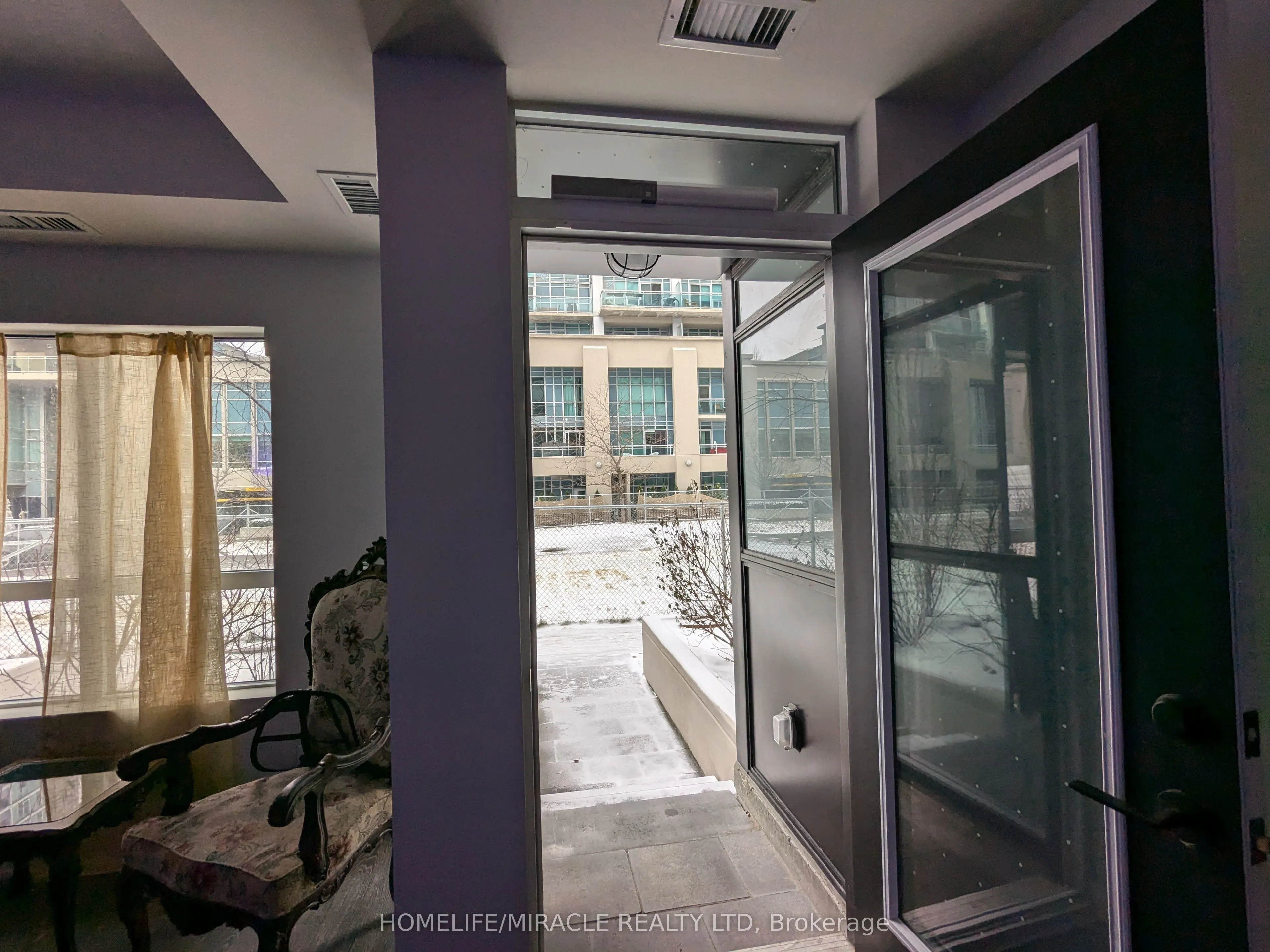 251 Manitoba Street, #109