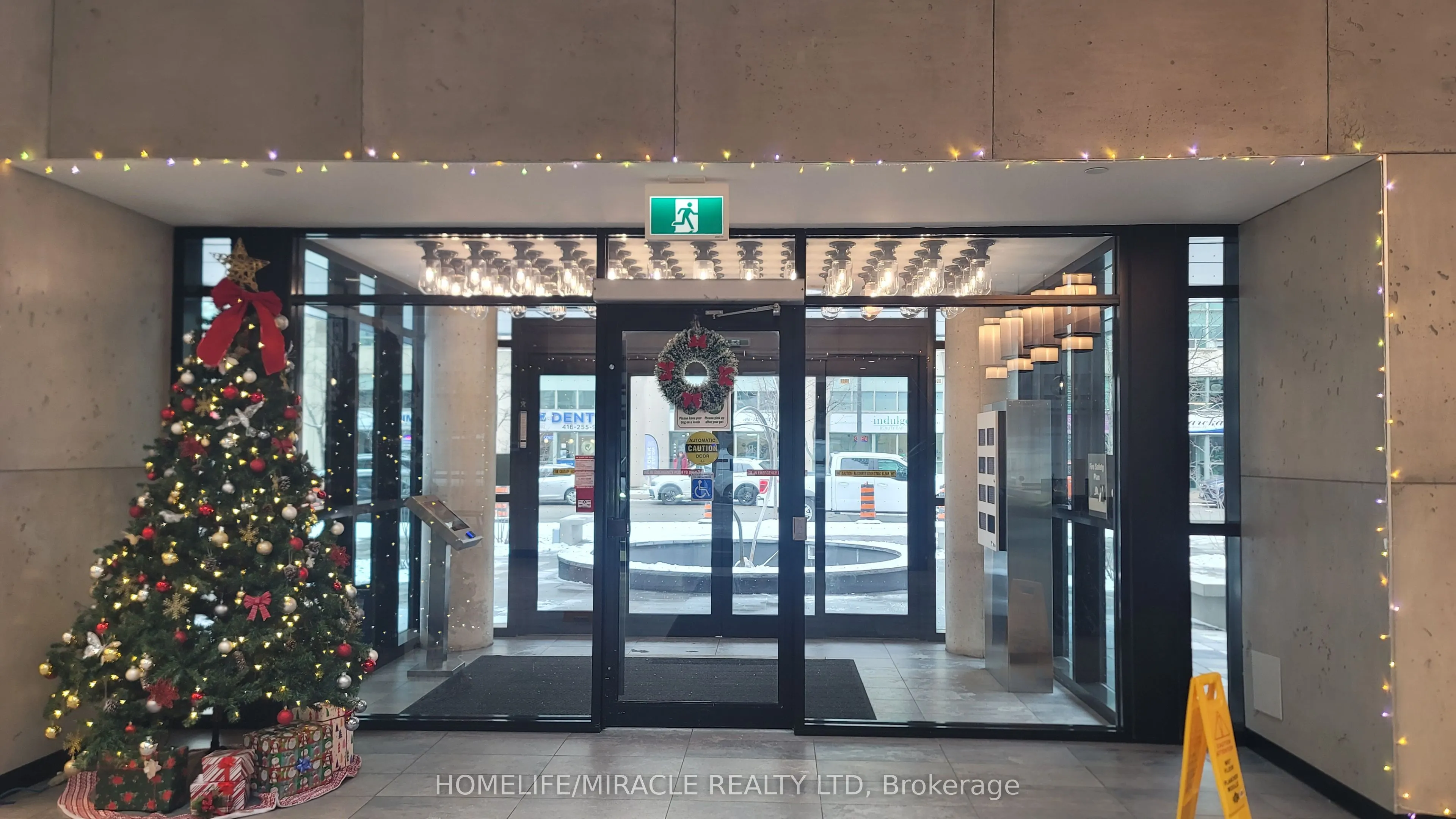 251 Manitoba Street, #109