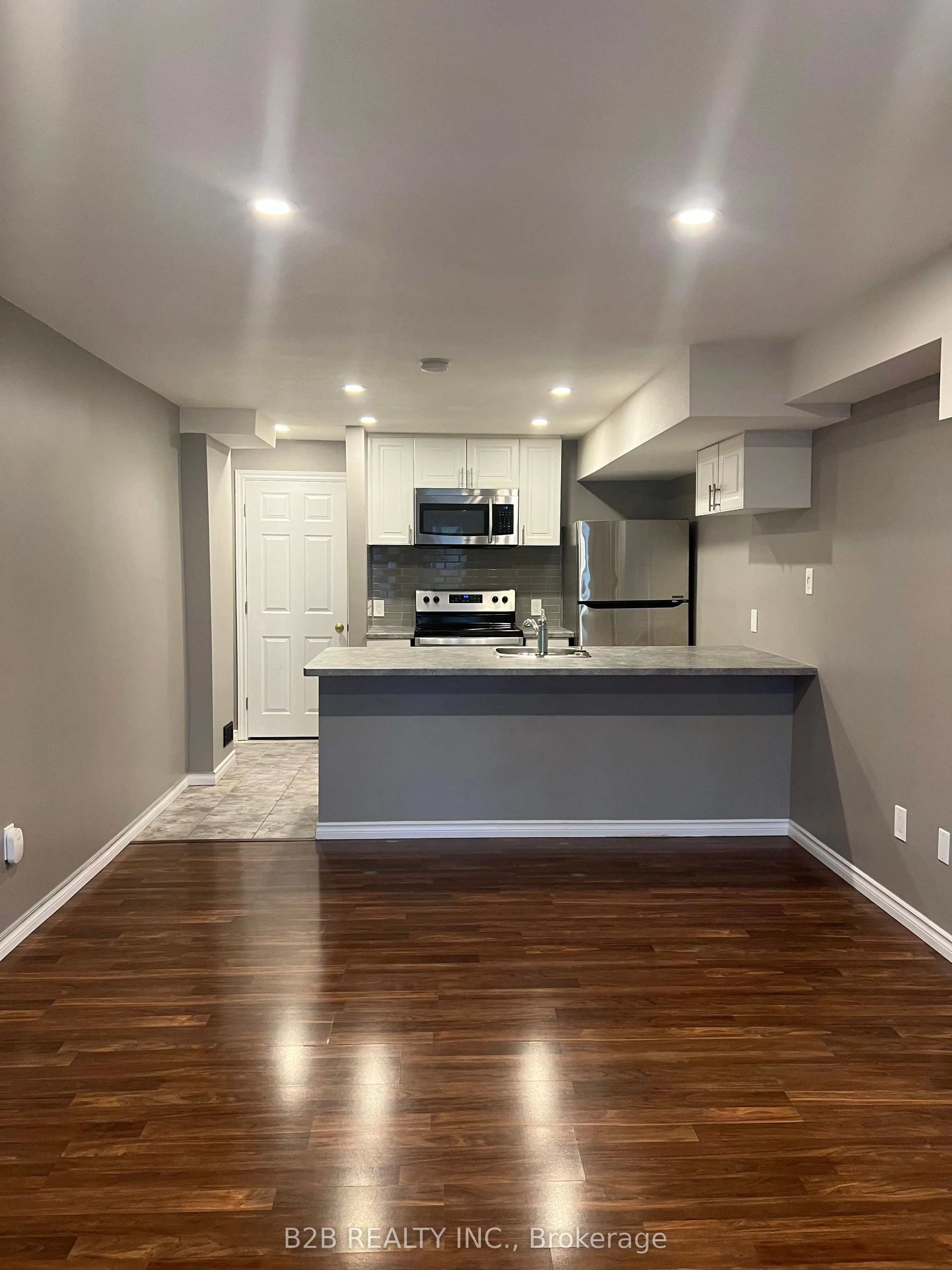 4112 Trapper Crescent