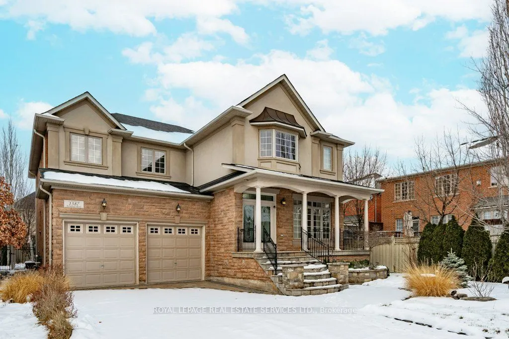 1387 Ferncrest Road