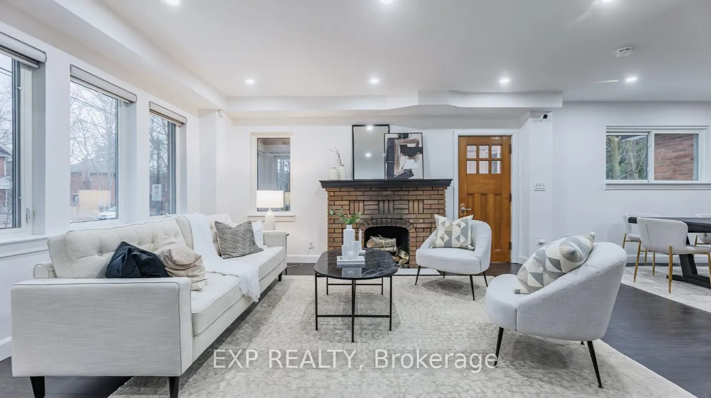 88 King Street W