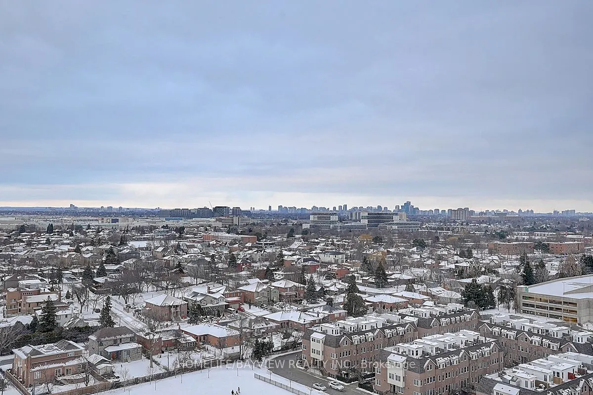 800 Lawrence Avenue W #1723