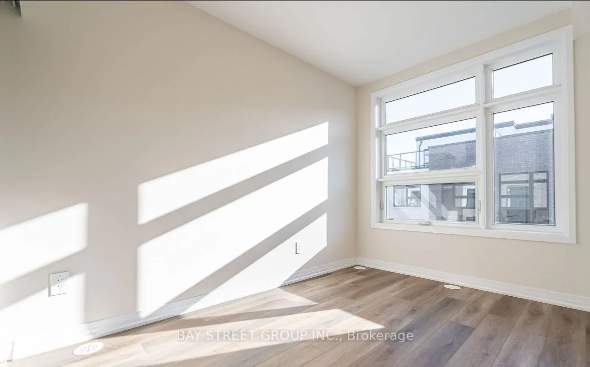 1585 Rose Way, #102