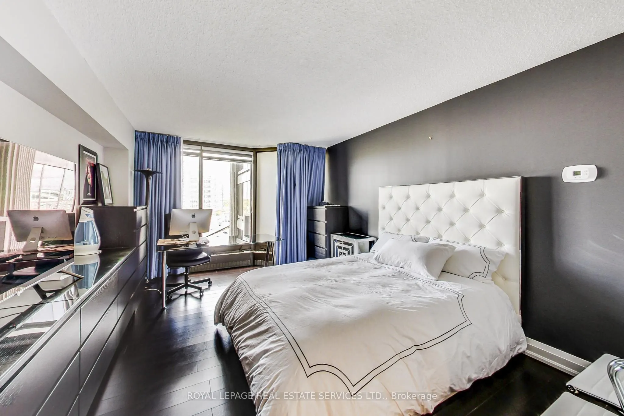 2045 Lake Shore Boulevard W #1110