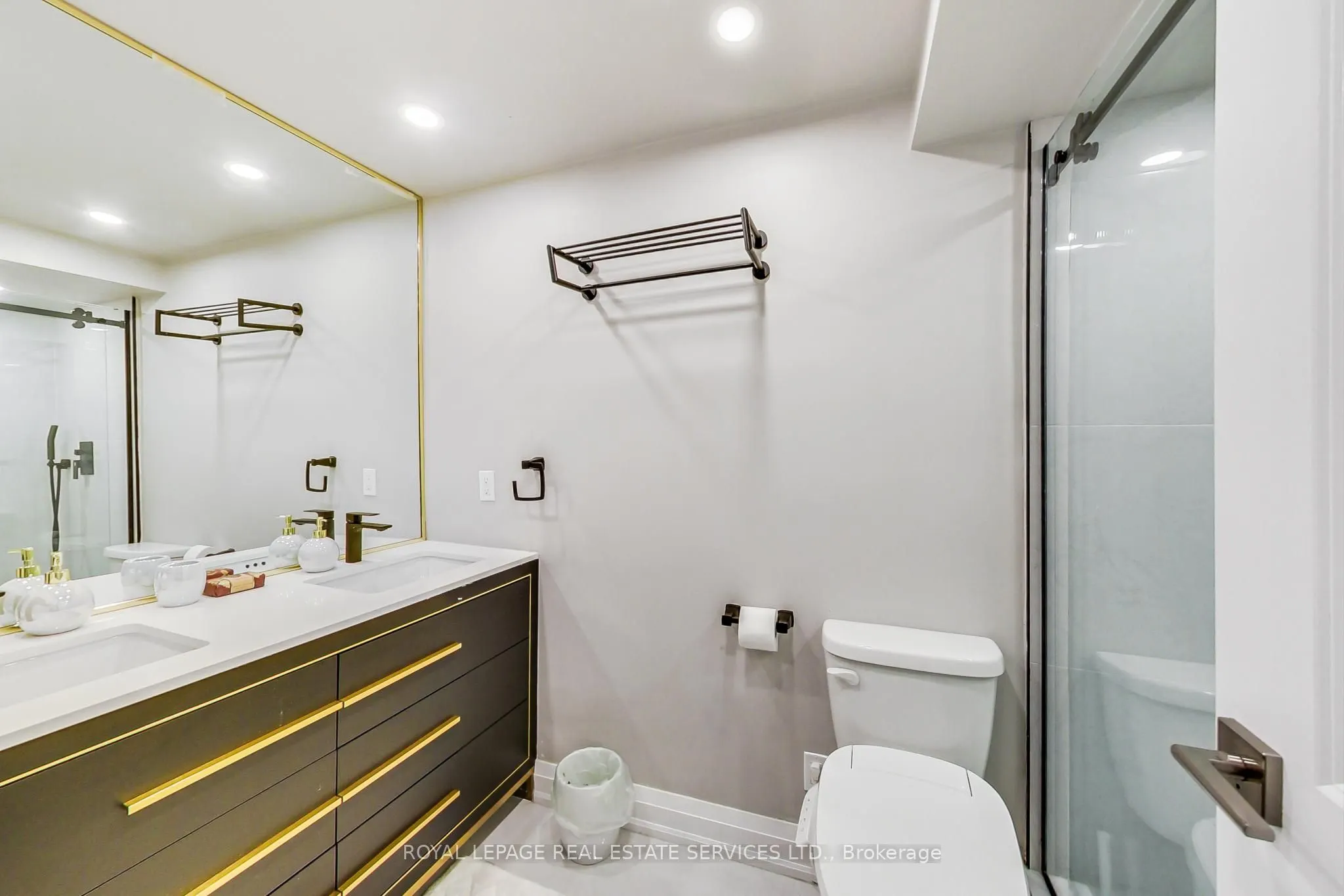 2045 Lake Shore Boulevard W #1110