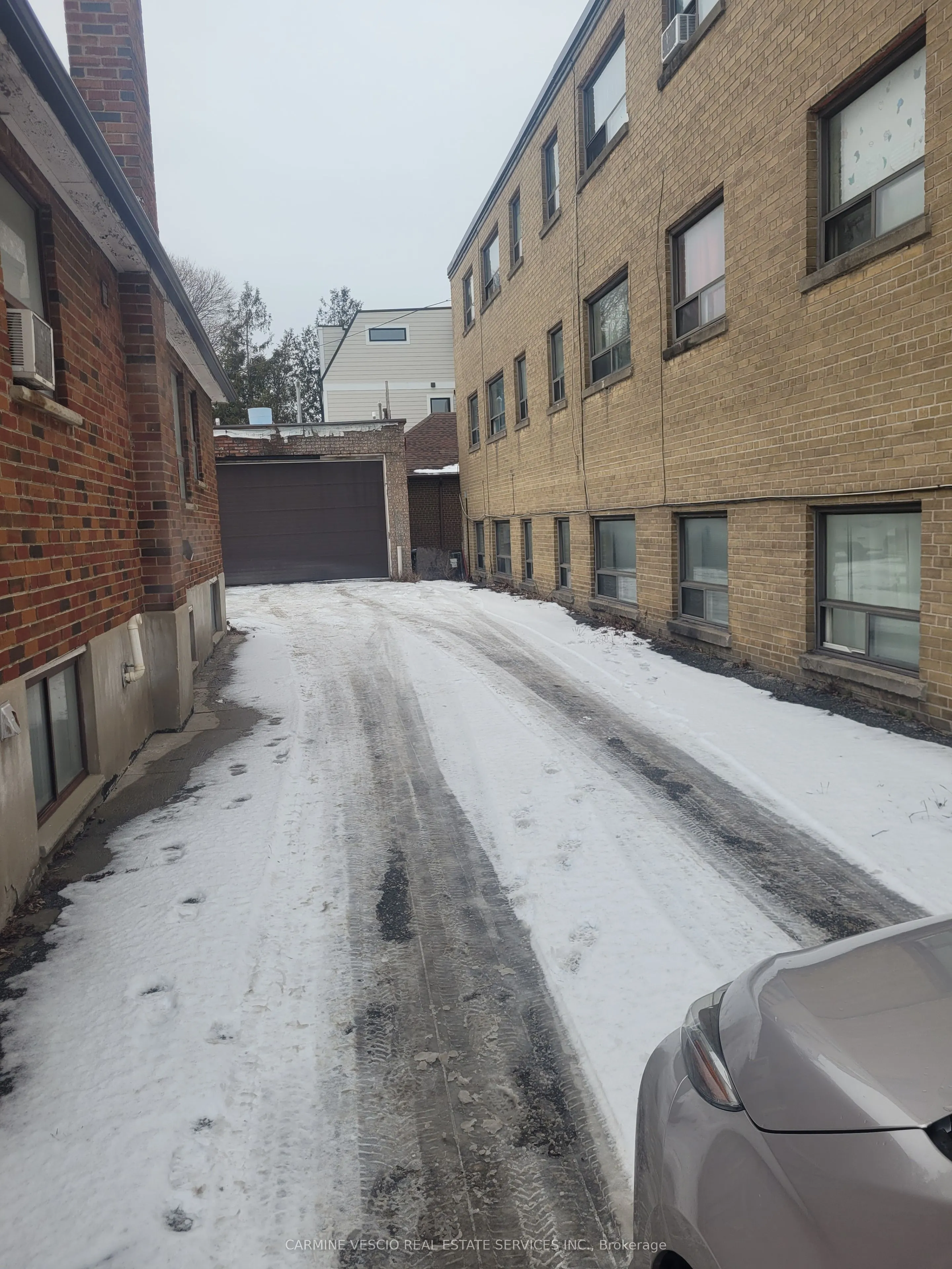 2497 Dufferin Street