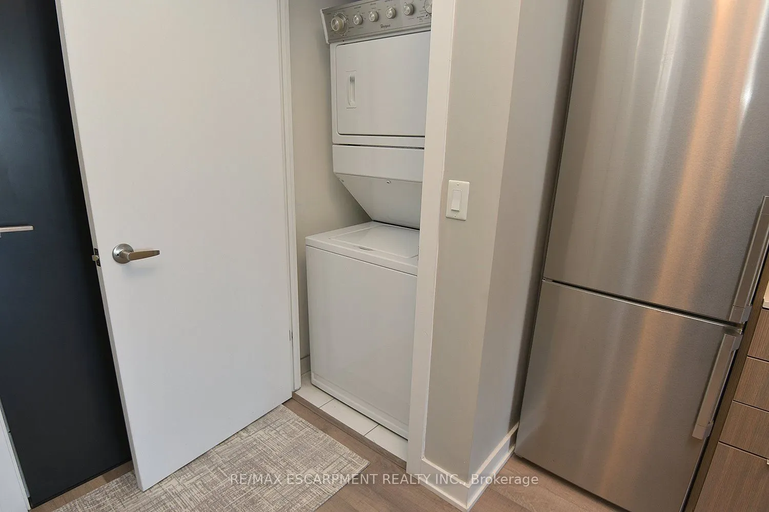 5220 Dundas Street #D509