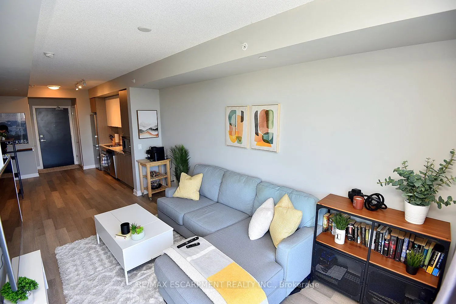 5220 Dundas Street #D509