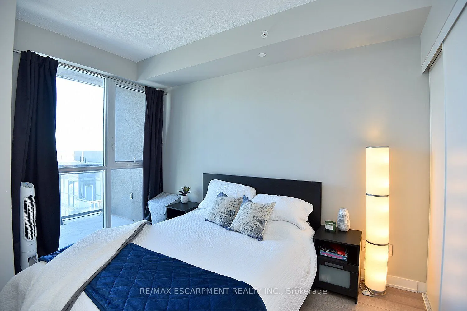 5220 Dundas Street #D509