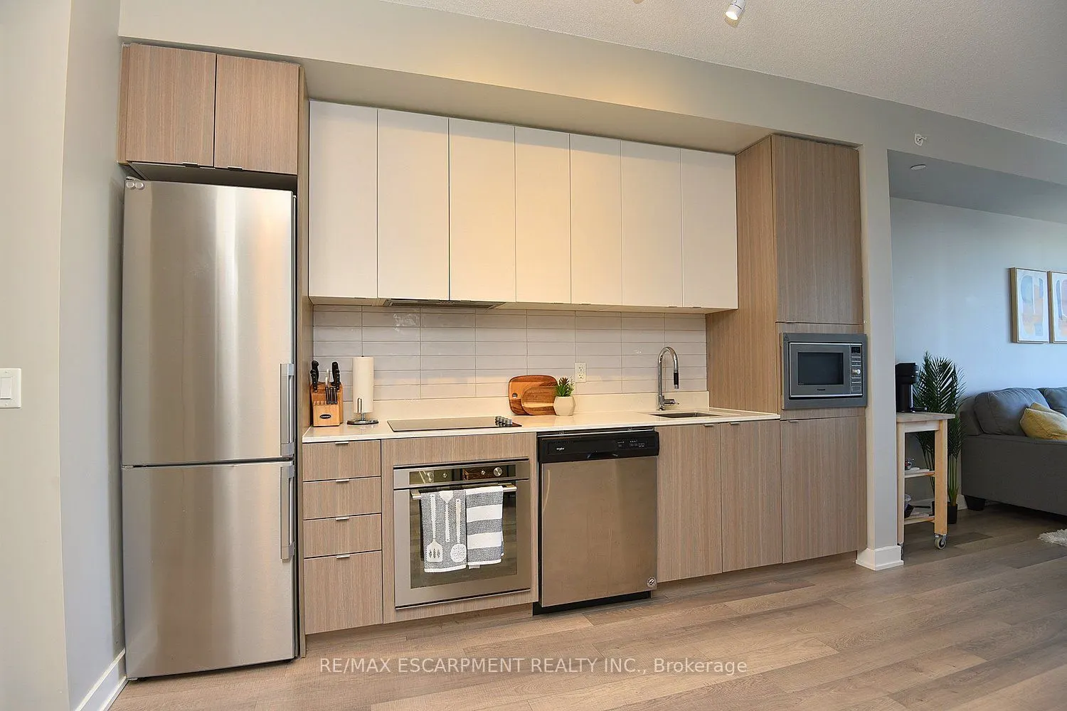 5220 Dundas Street #D509