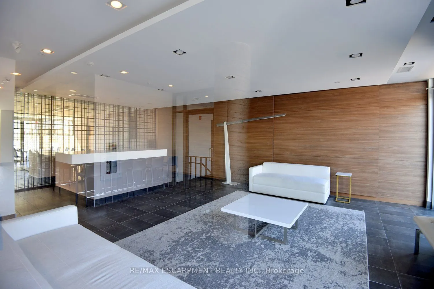5220 Dundas Street #D509