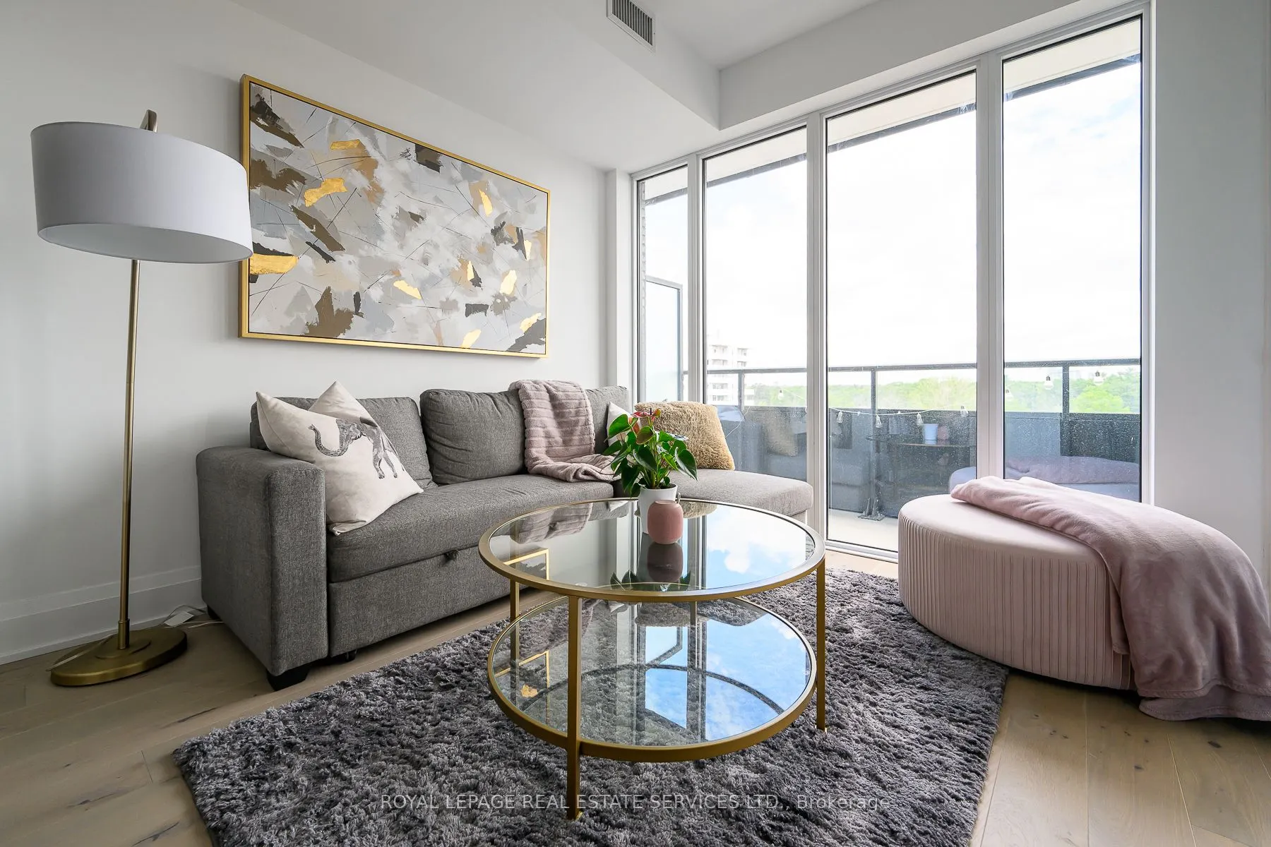 21 Park Street E #1009