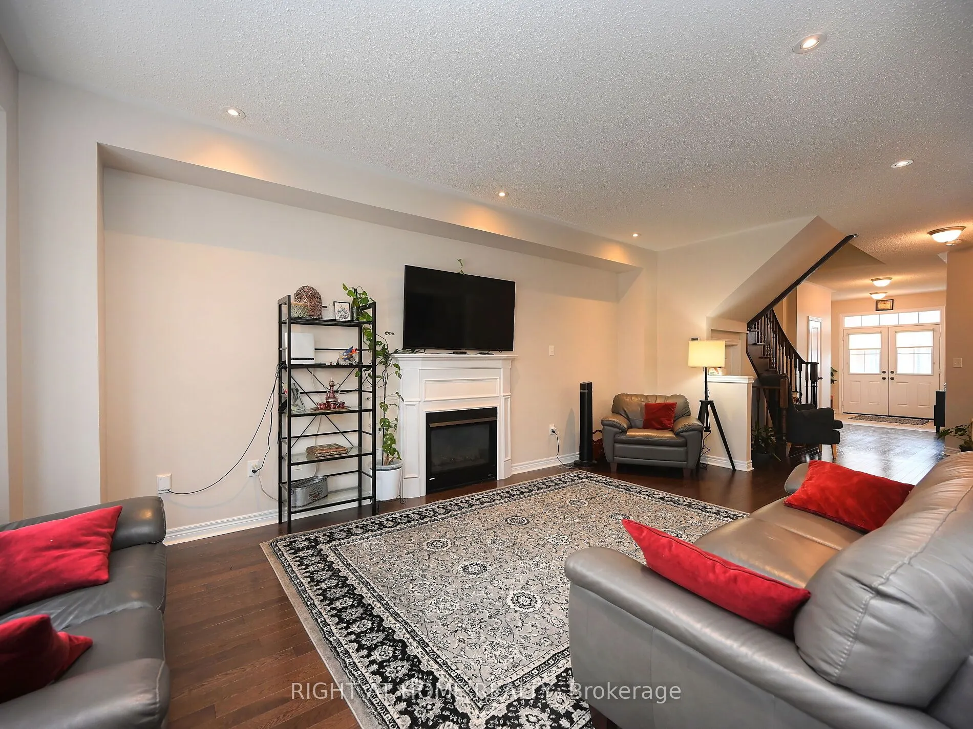 41 Merrybrook Trail N