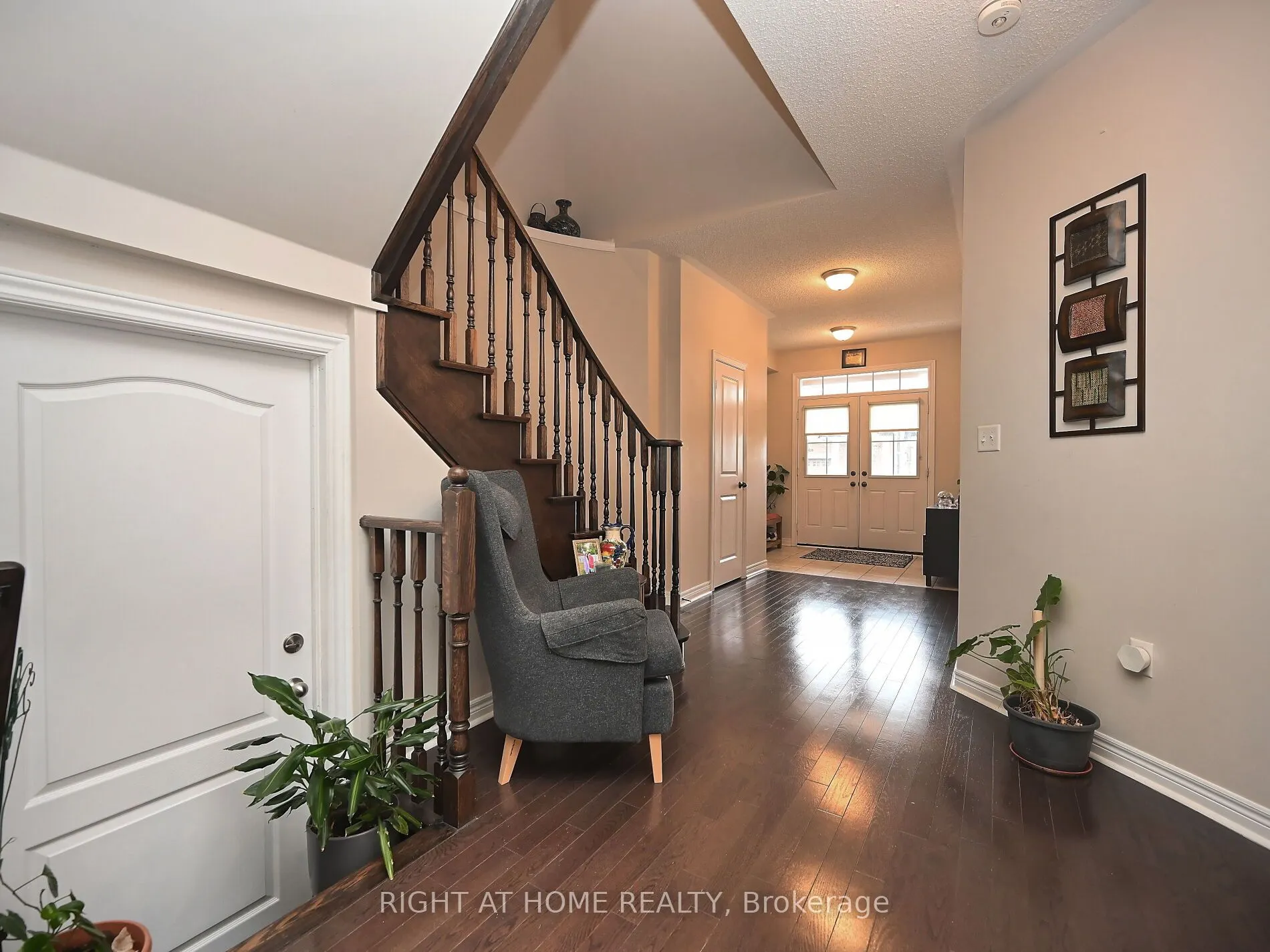 41 Merrybrook Trail N