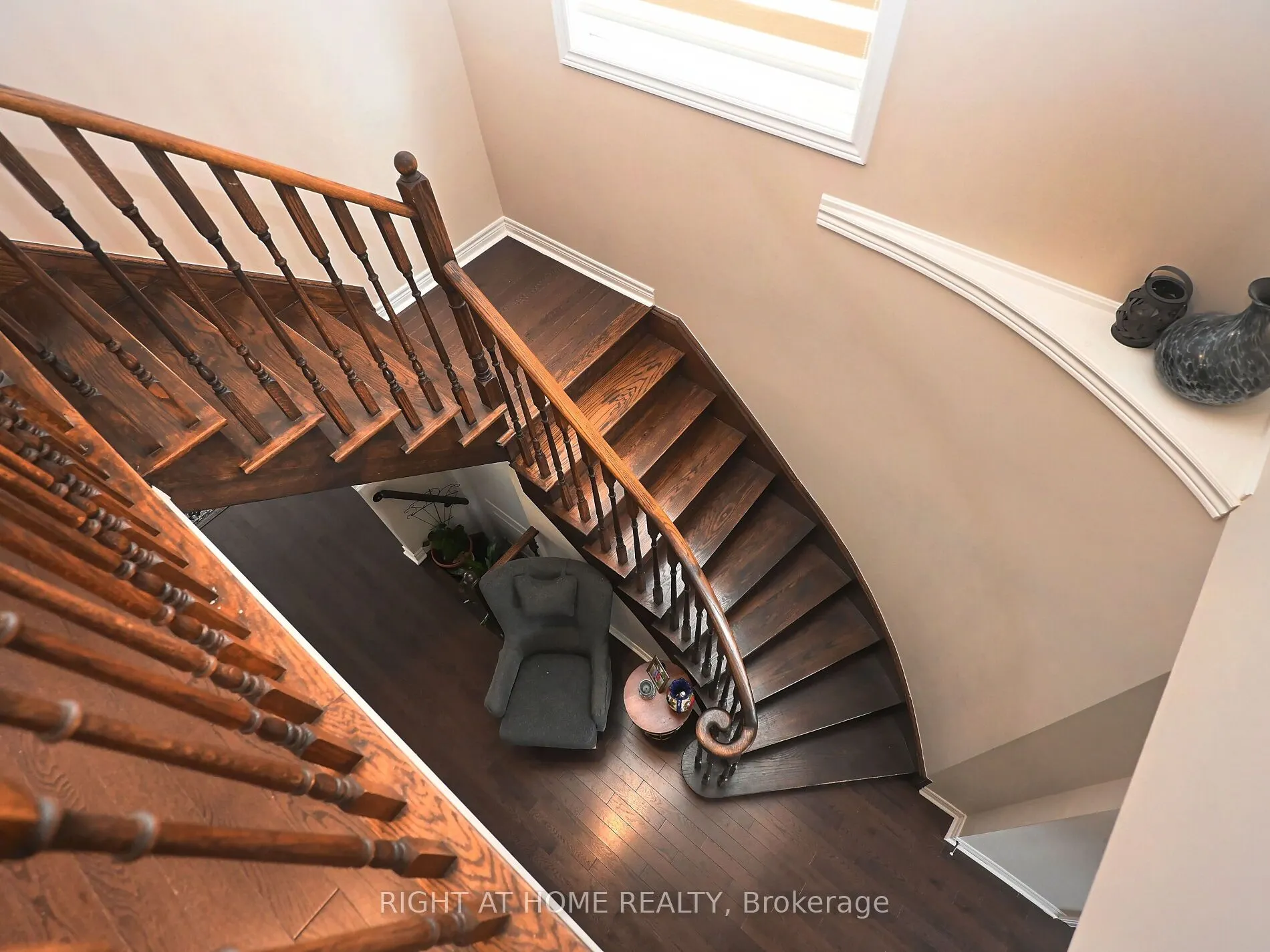 41 Merrybrook Trail N