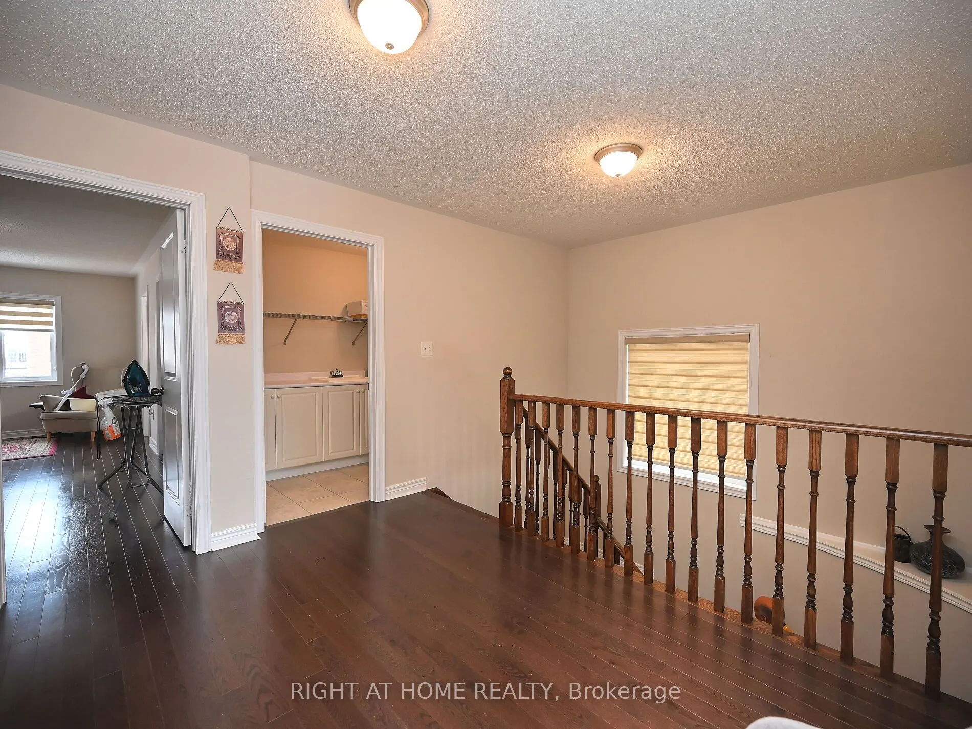 41 Merrybrook Trail N