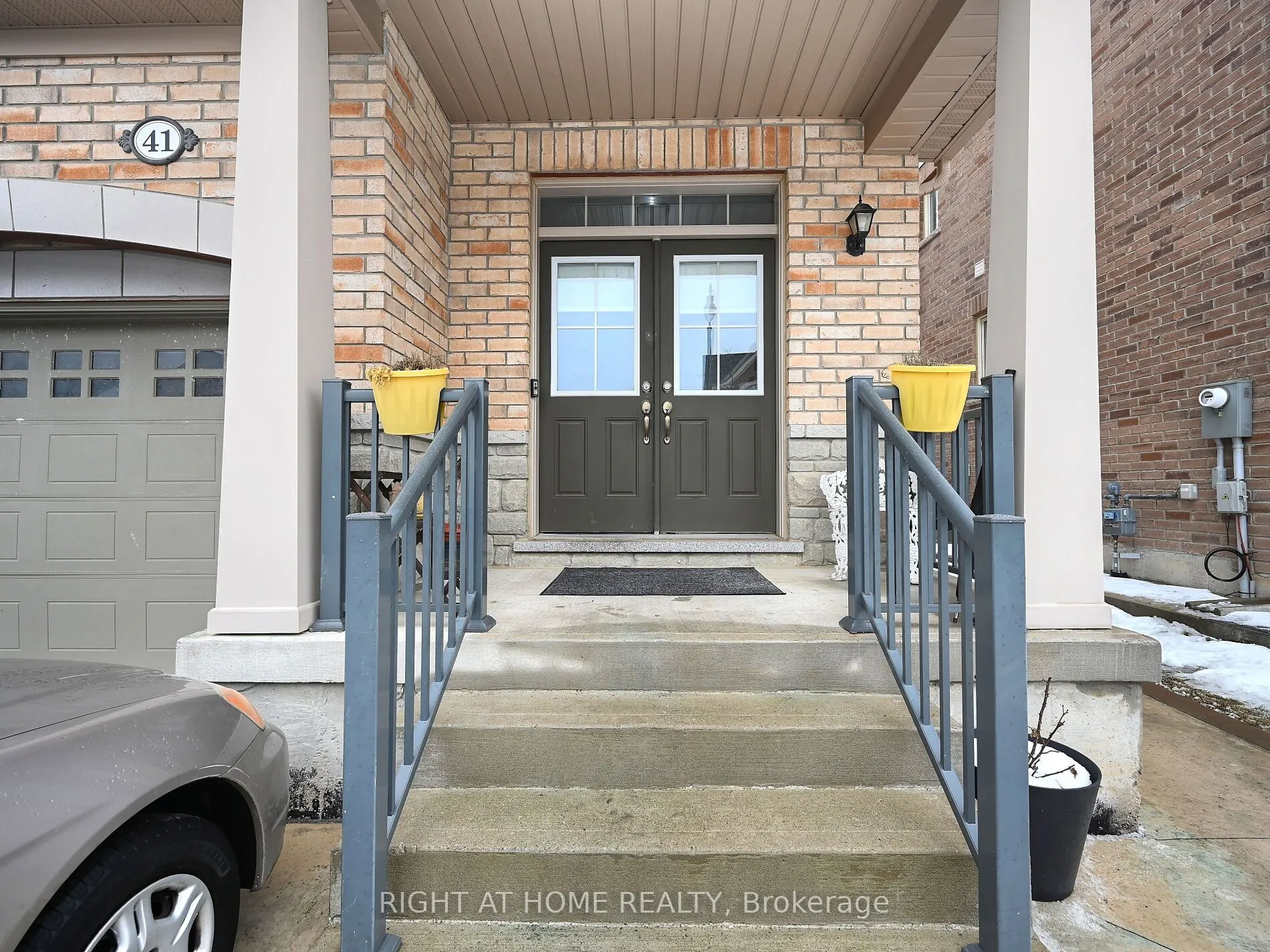 41 Merrybrook Trail N