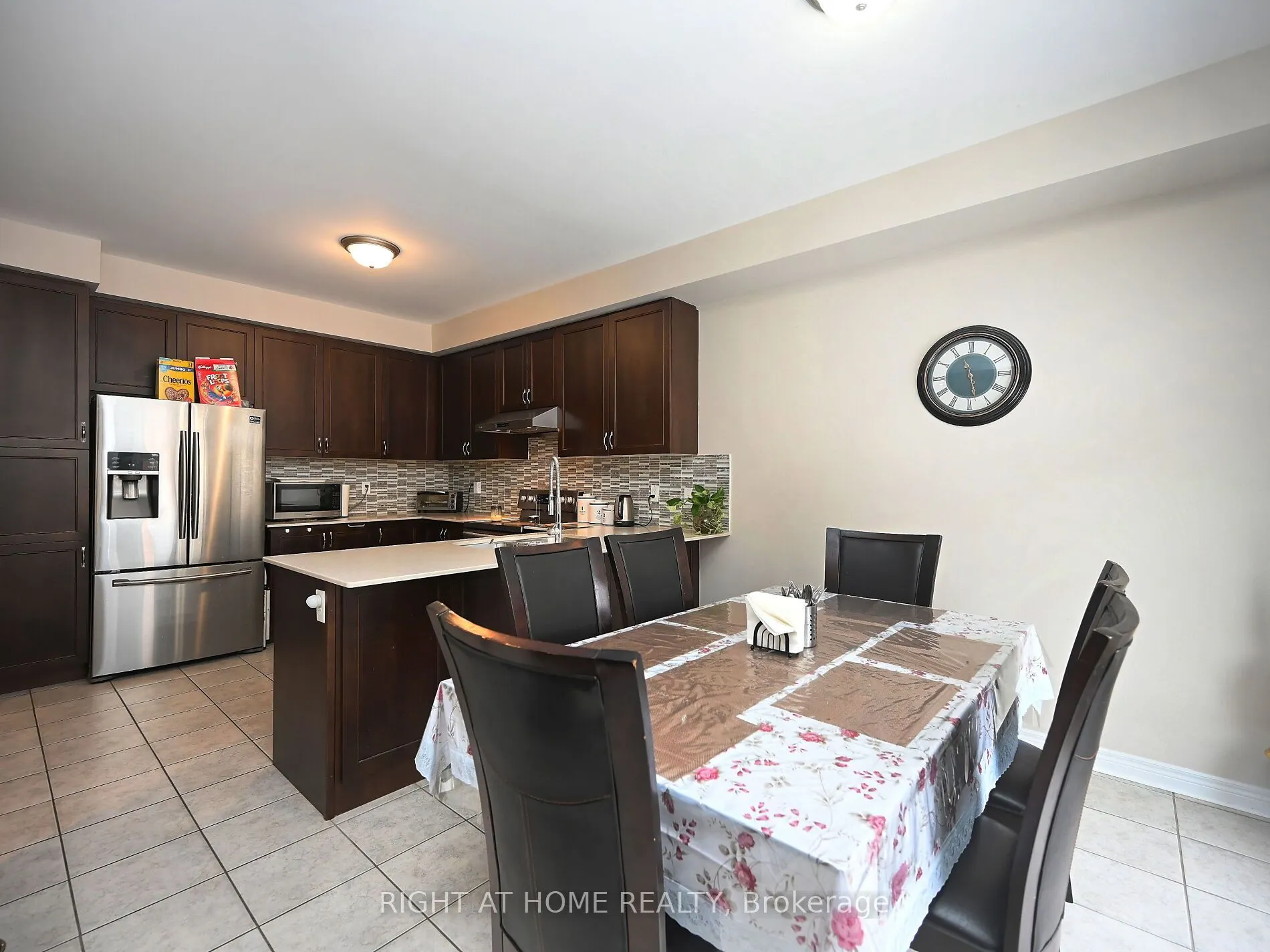 41 Merrybrook Trail N