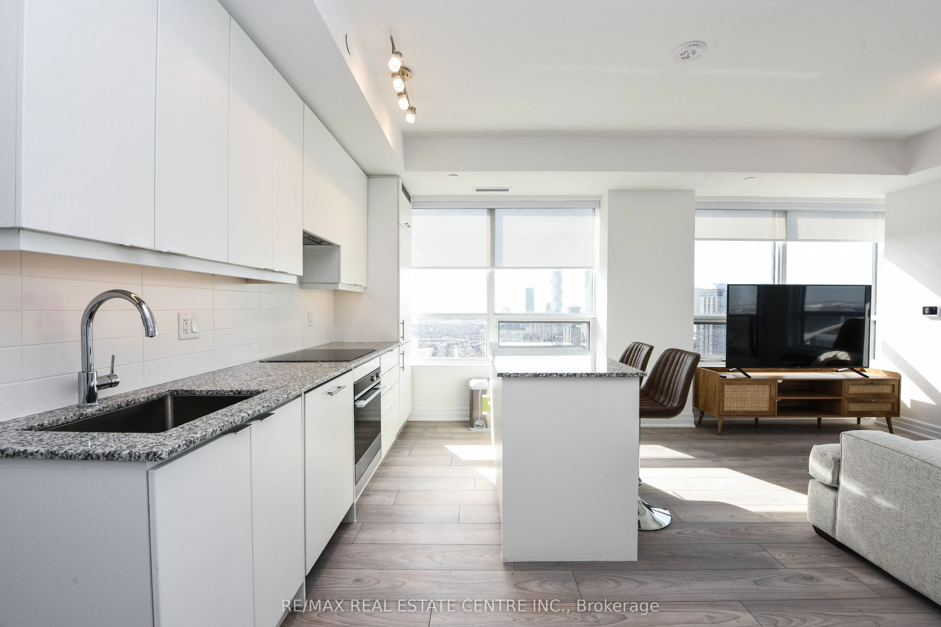 36 Elm Drive W, #3209