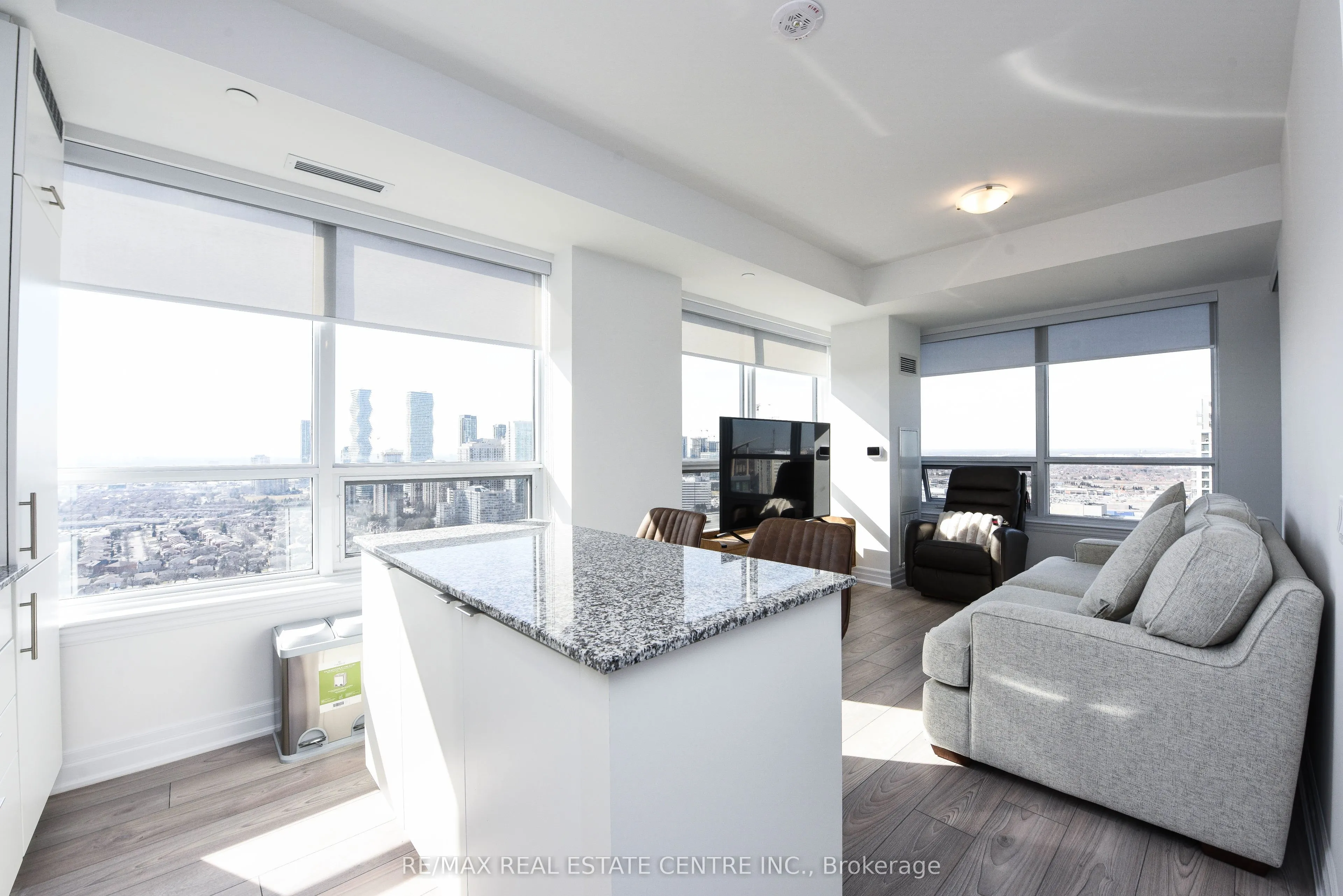 36 Elm Drive W, #3209