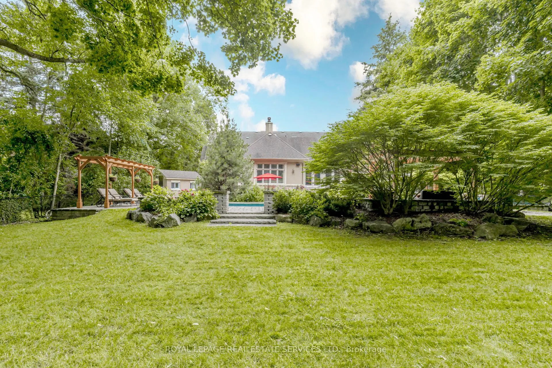 503 MEADOW WOOD Road
