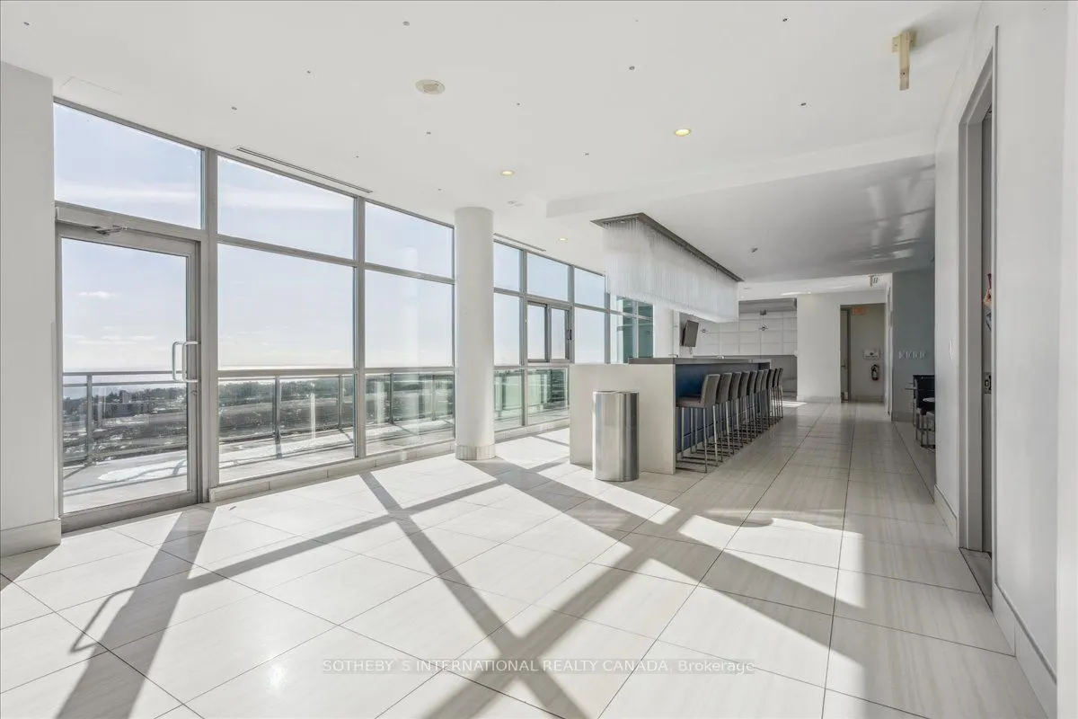 165 Legion Road N #1022