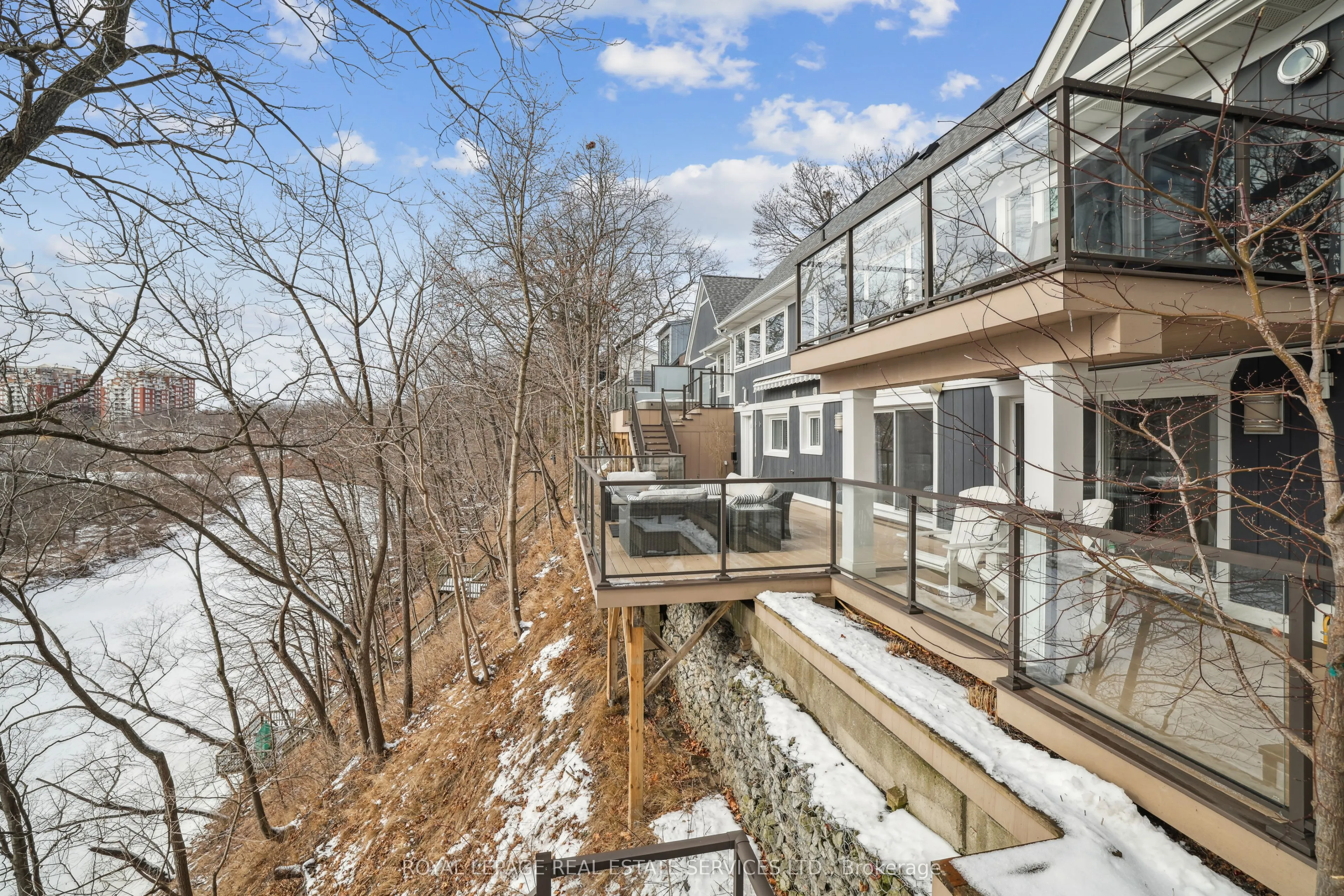382 Trafalgar Road