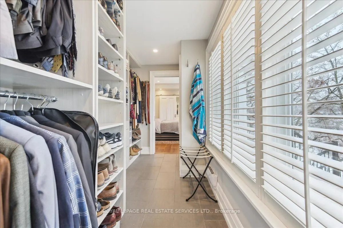 382 Trafalgar Road