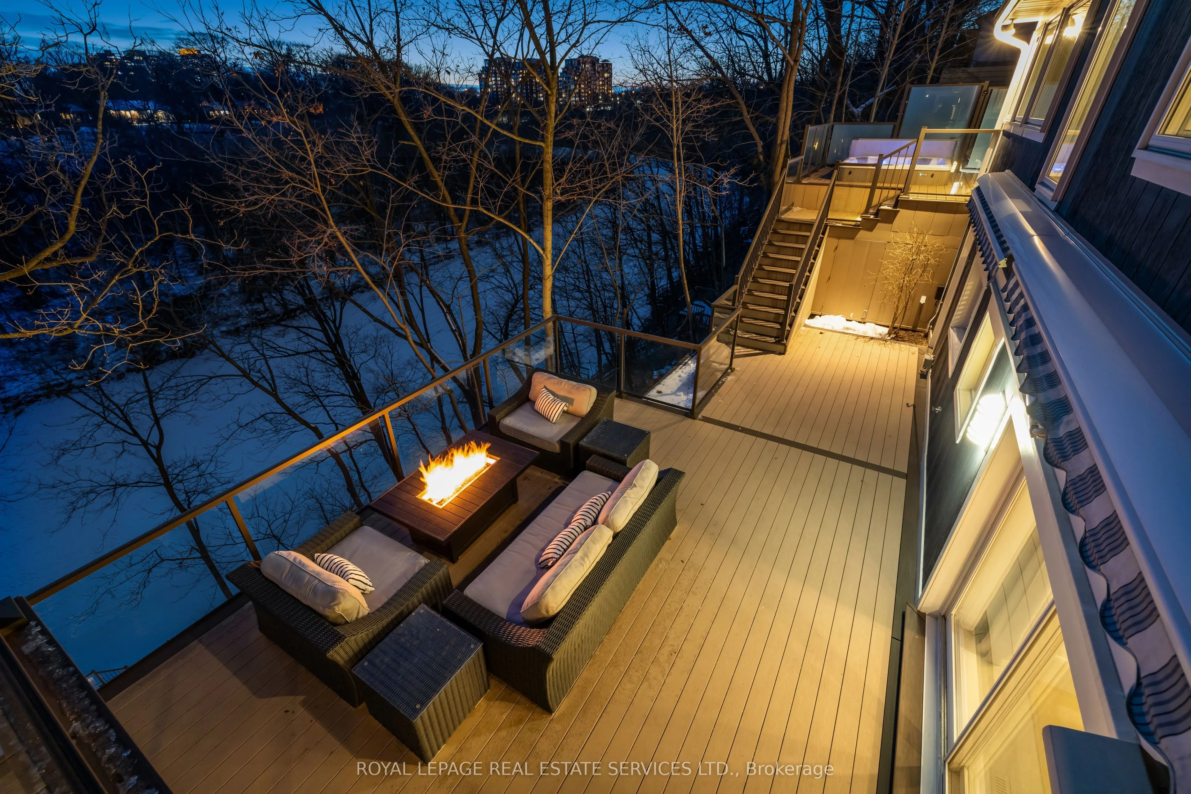 382 Trafalgar Road