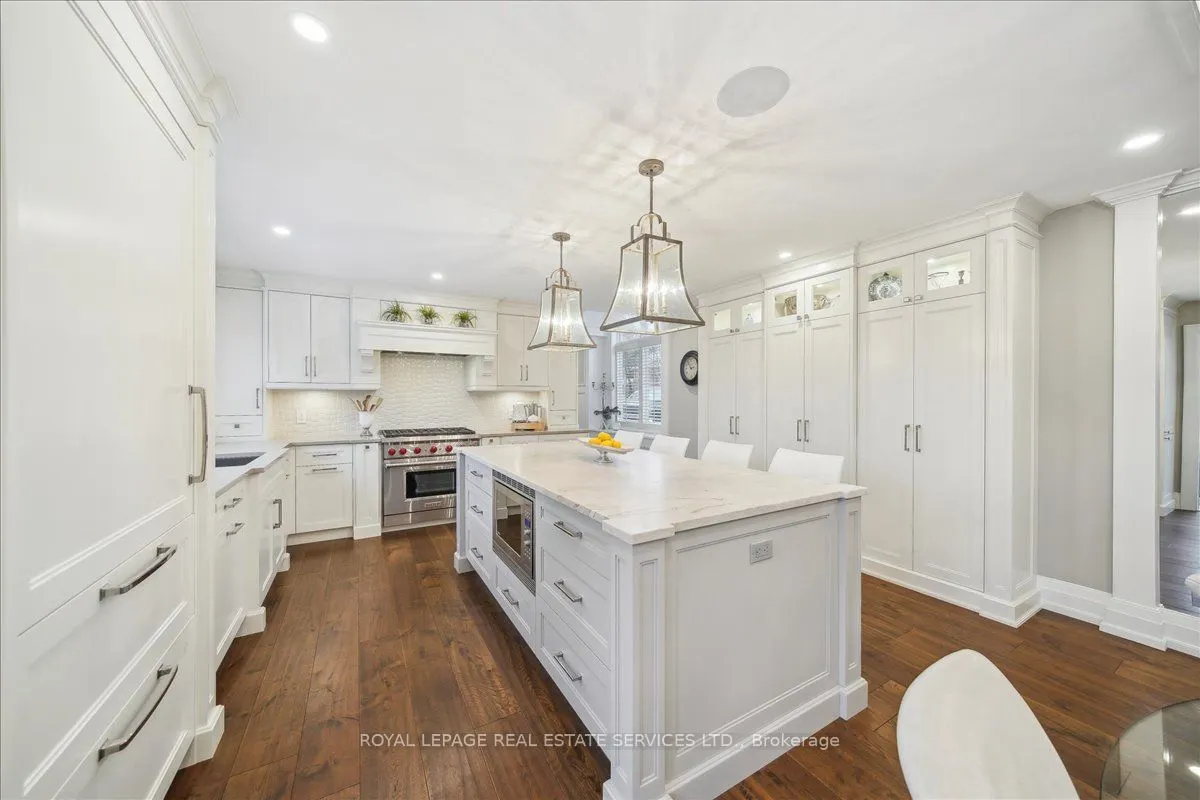382 Trafalgar Road