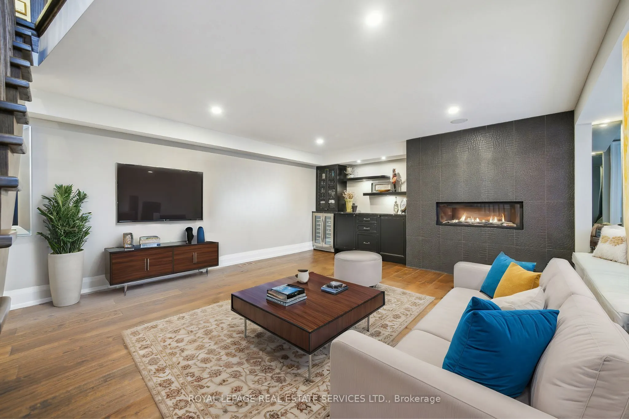 382 Trafalgar Road