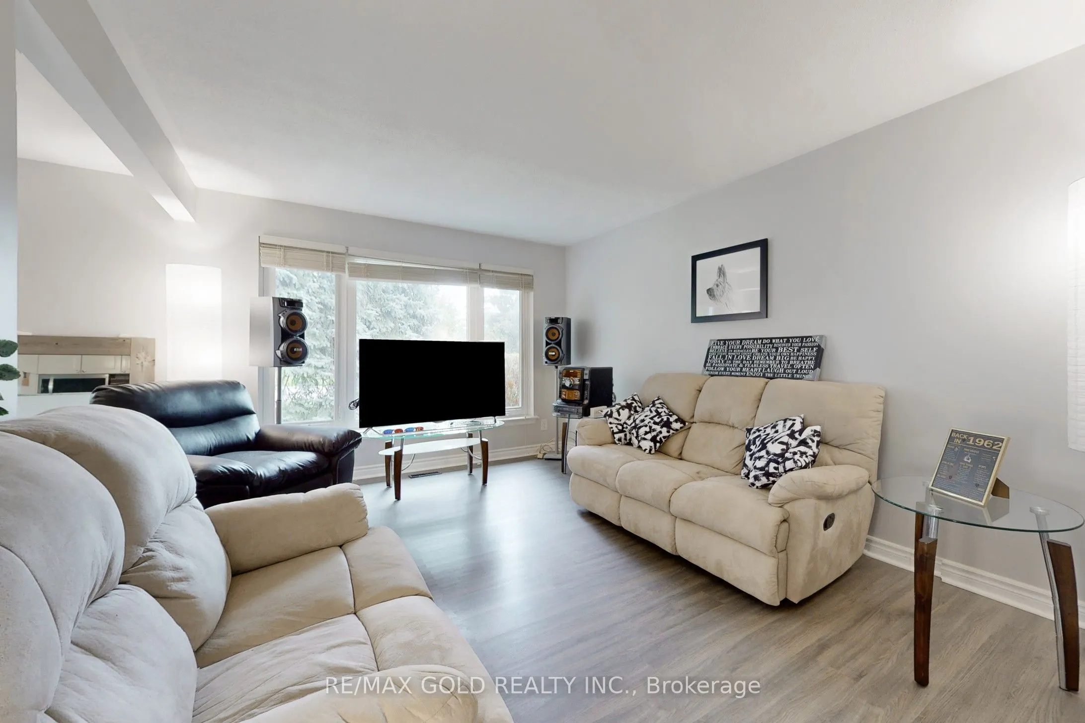 44 Deloraine Drive