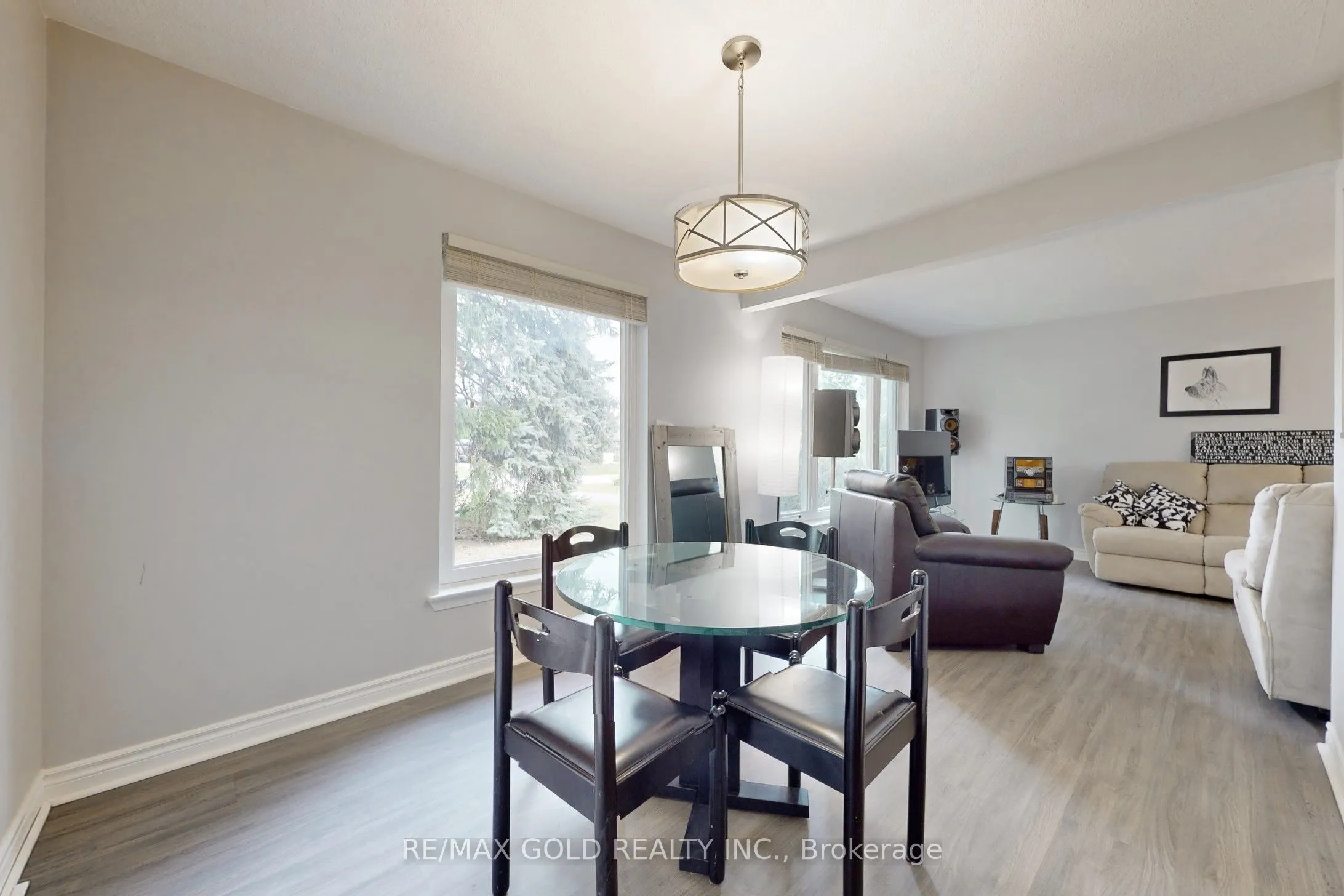 44 Deloraine Drive
