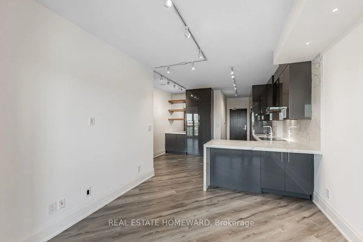 165 Legion Road N, #2734