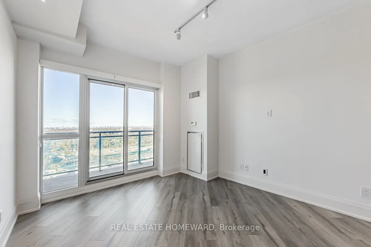 165 Legion Road N, #2734