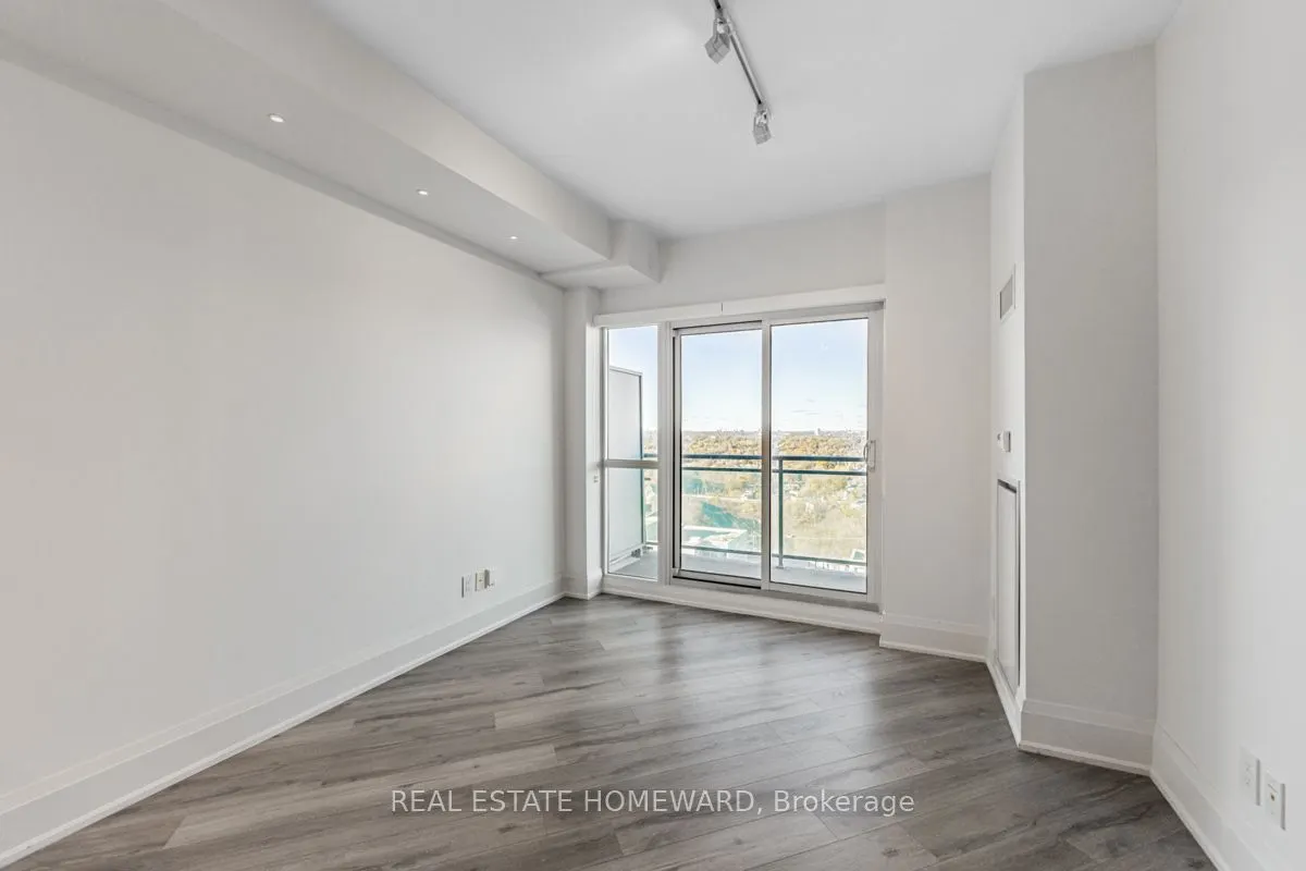 165 Legion Road N, #2734