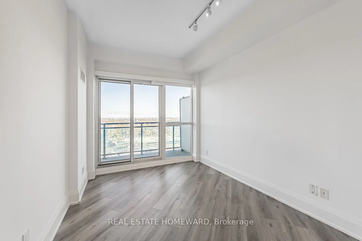 165 Legion Road N, #2734