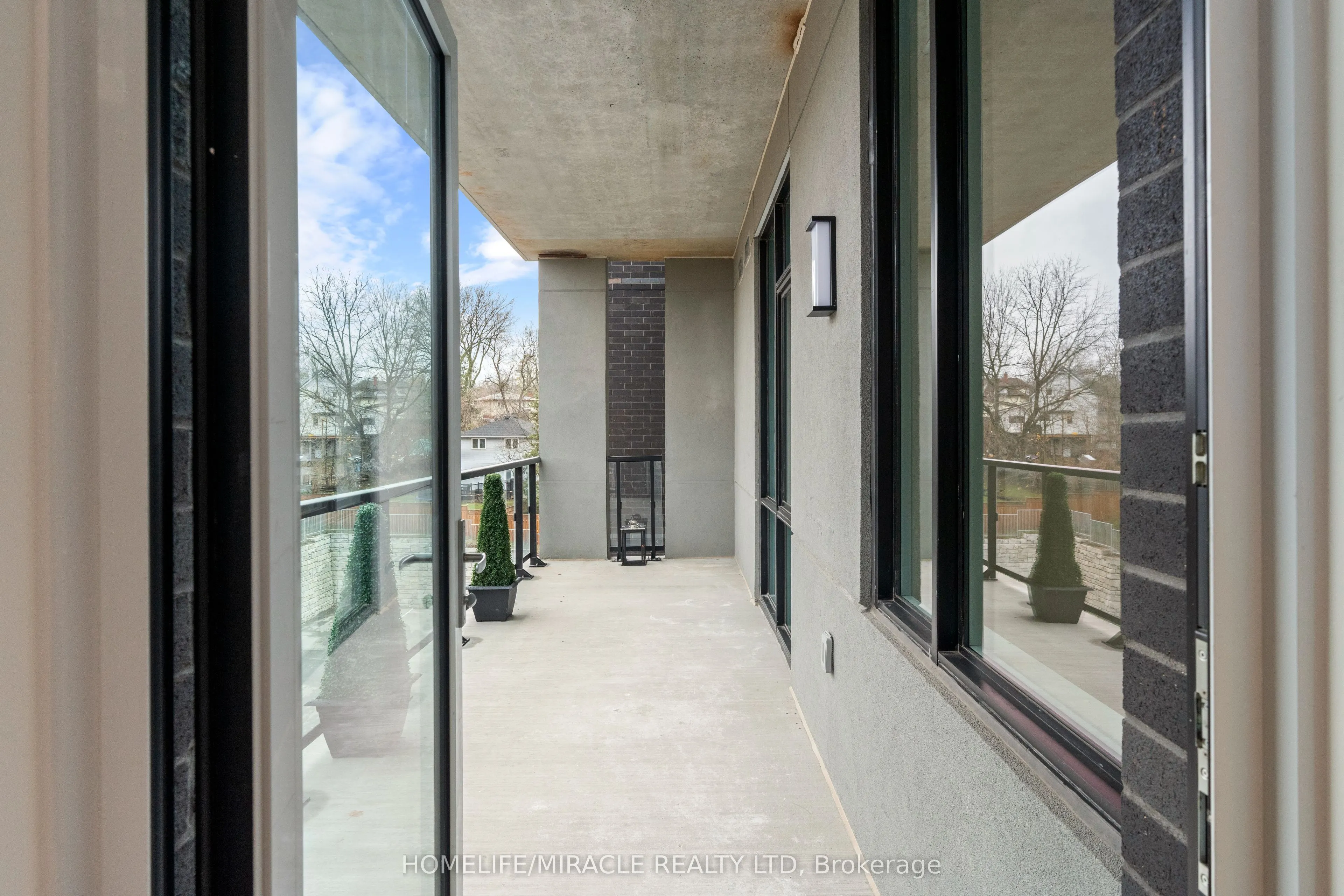 42 Mill Street #414
