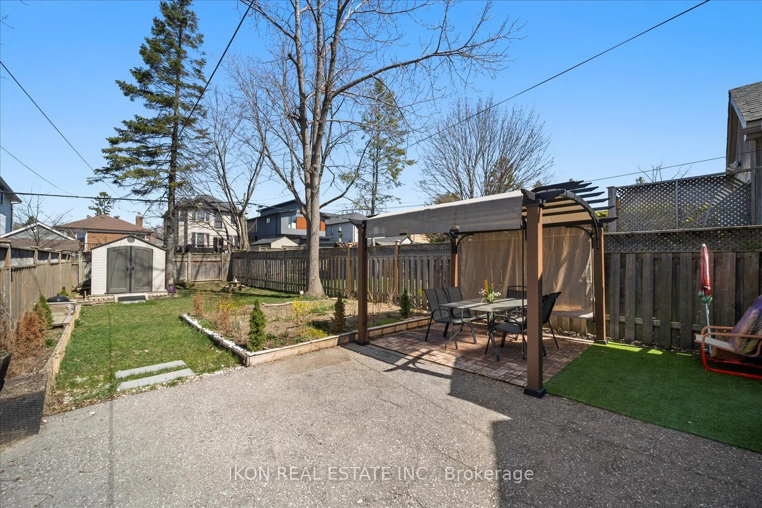 82 Heman Street